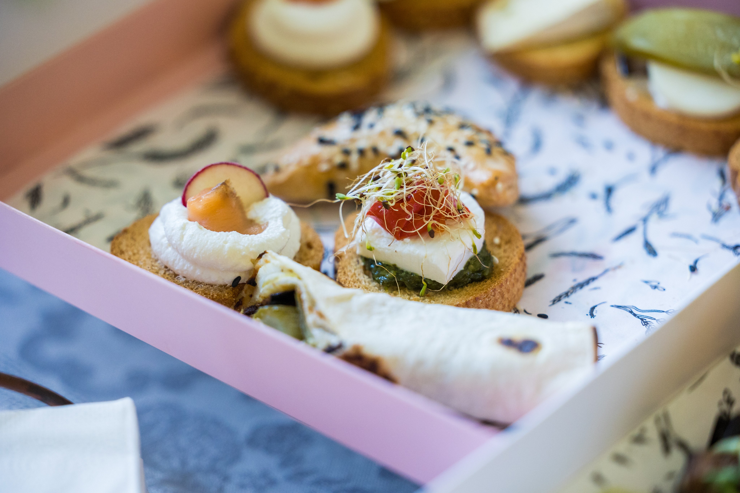 Shovel & Ido. AMIR BUCHNIK PHOTOGRAPHER