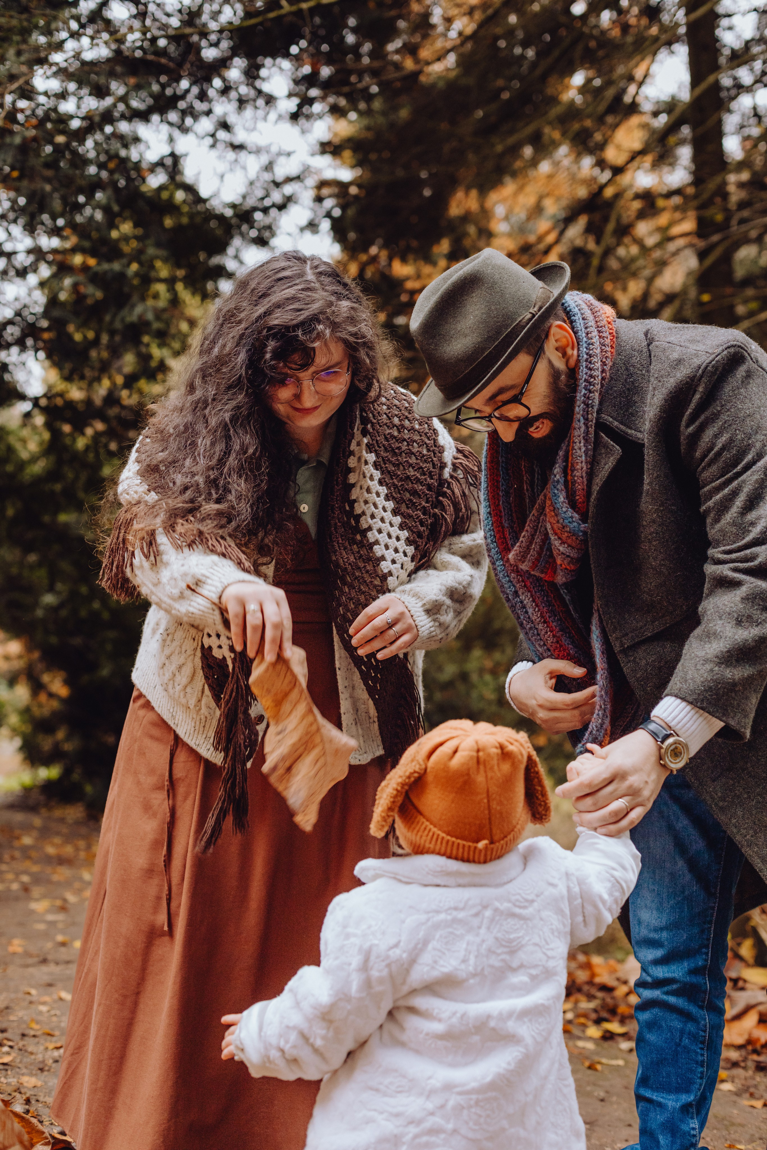 Alex & Lavinia. Wedding & couple photographer from Romania Rut Vetan