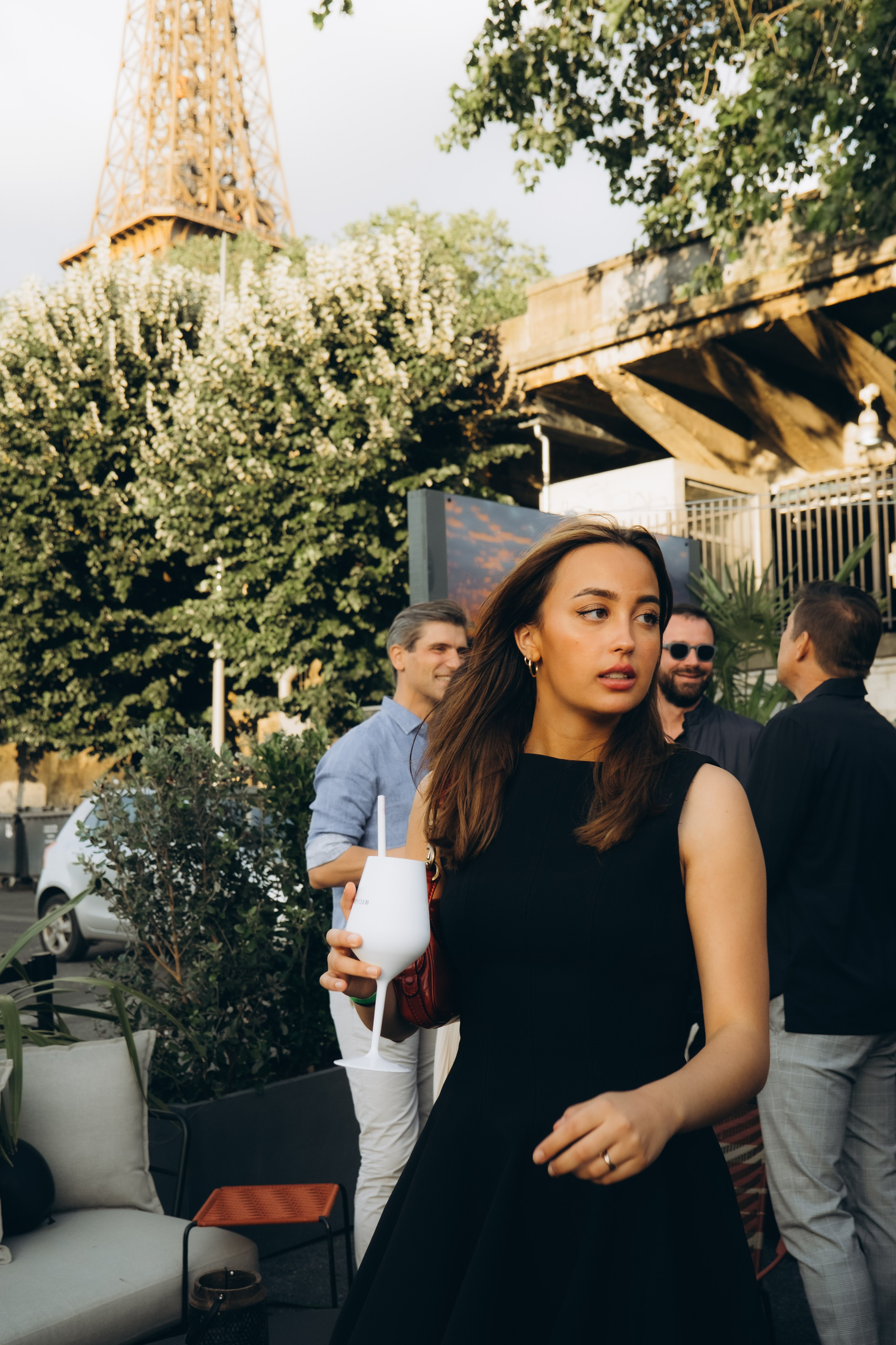 Marie’s Birthday with an Eiffel Tower view. Photographer in Paris Marina Chaput