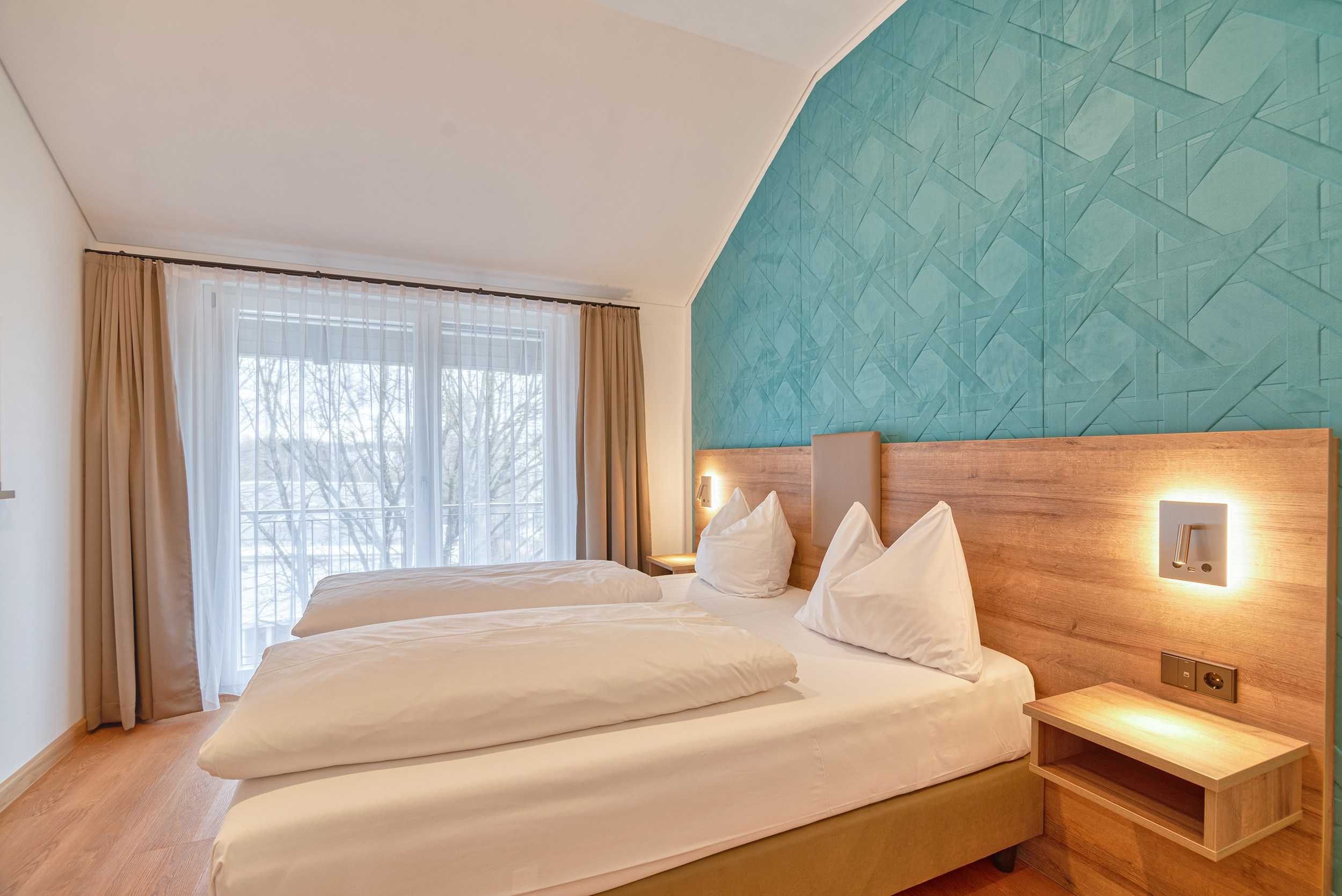 Beautiful photo shoot in Munich for a hotel WESTSIDE Hotel Garni. Photographer in Yerevan