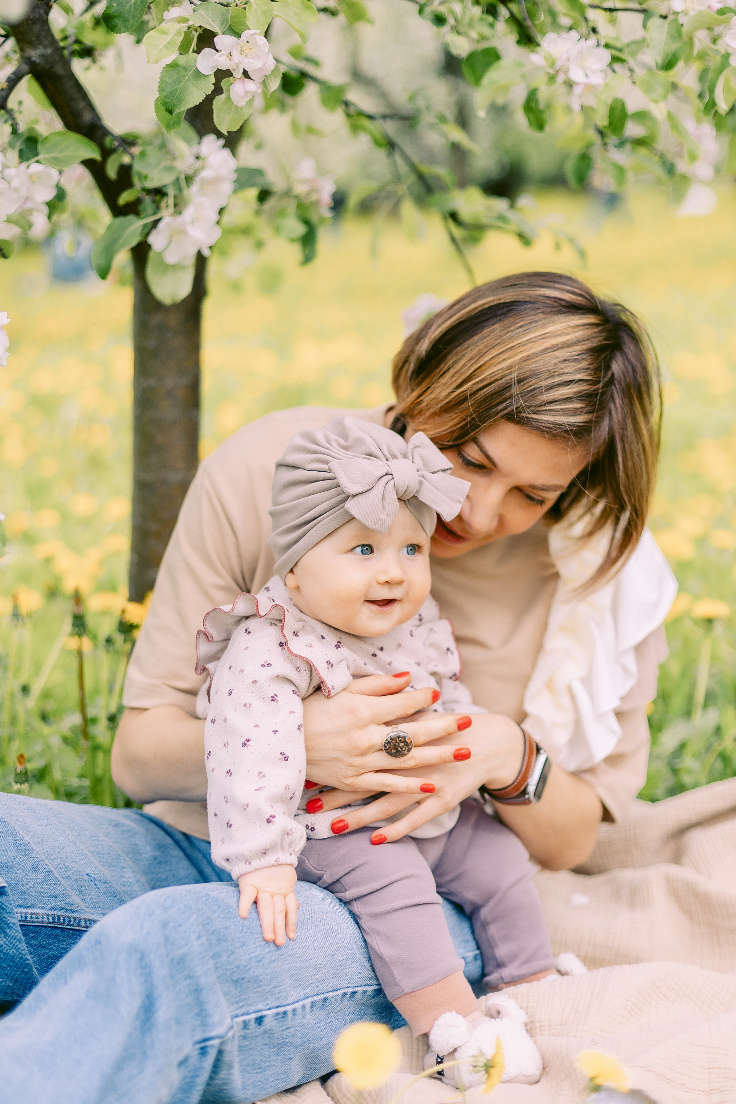 Иришка с игрушкой. Alya Leto Photographer