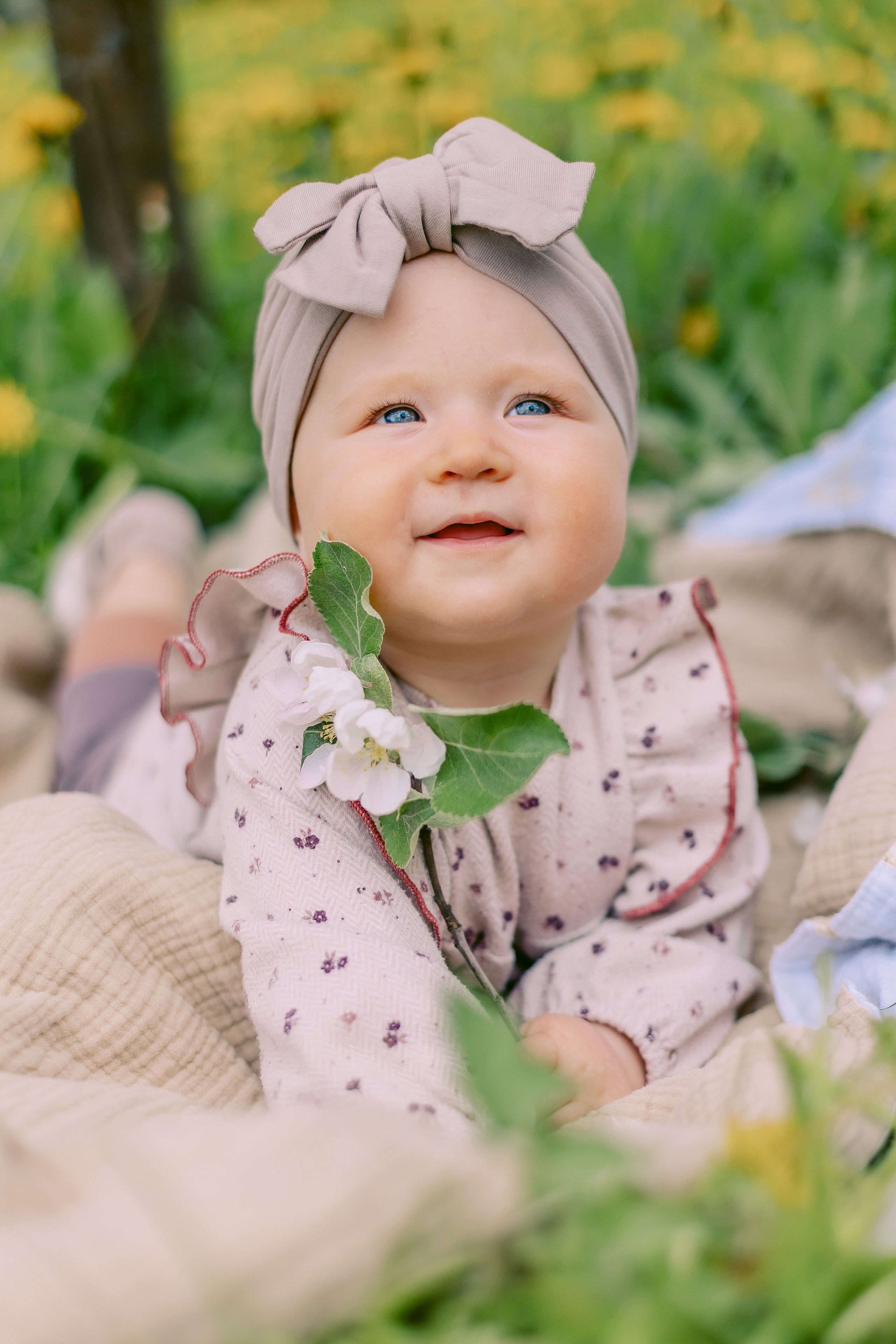 Иришка с игрушкой. Alya Leto Photographer