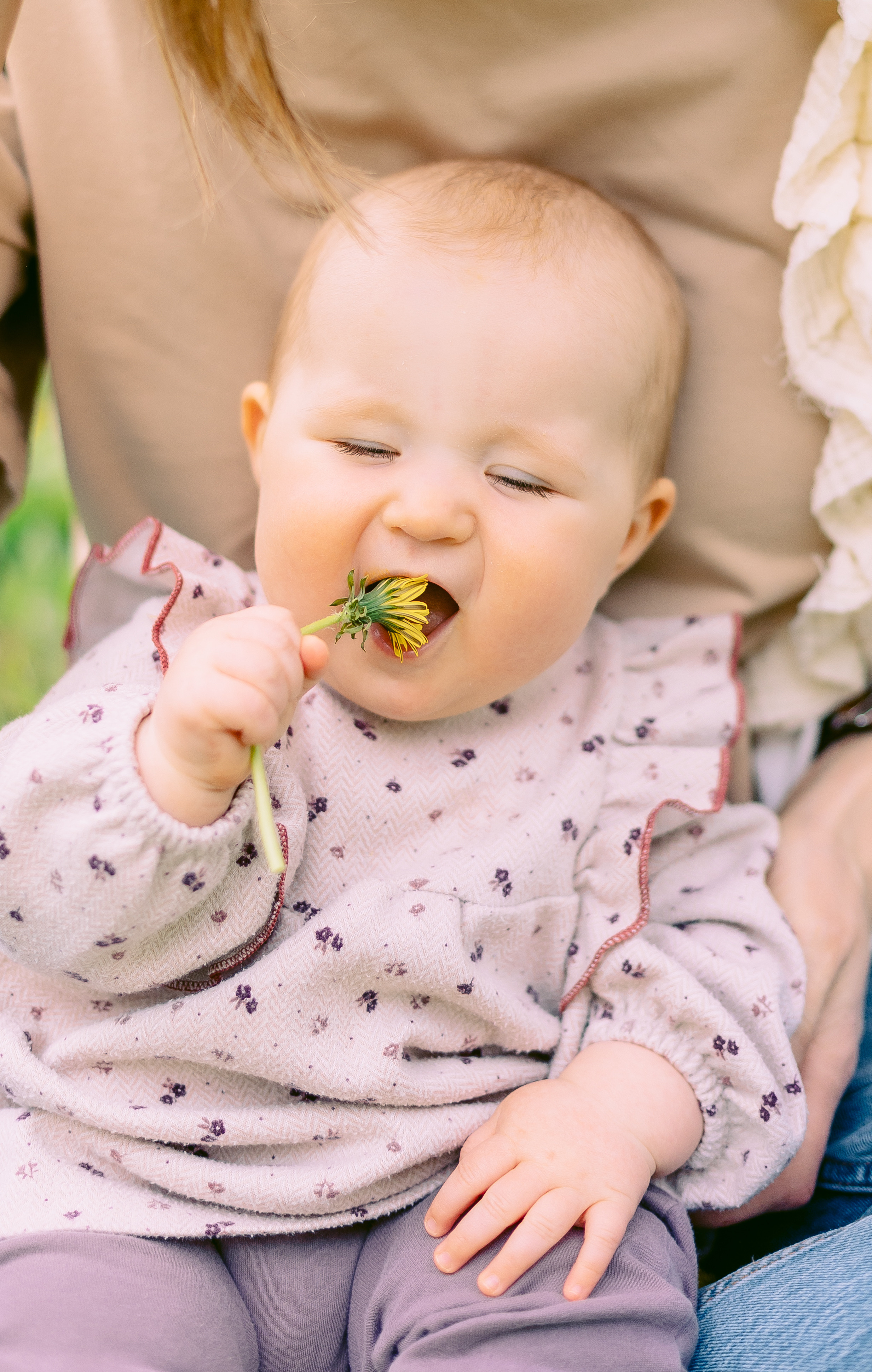 Иришка с игрушкой. Alya Leto Photographer