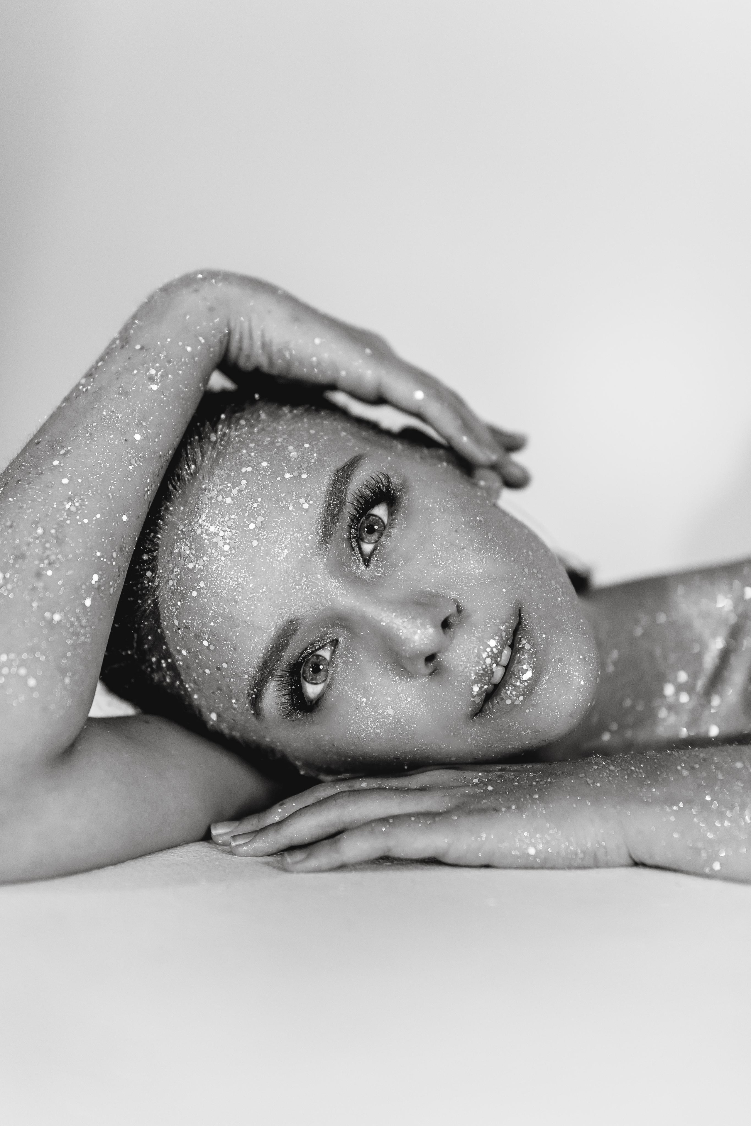 Women. Alya Leto Photographer