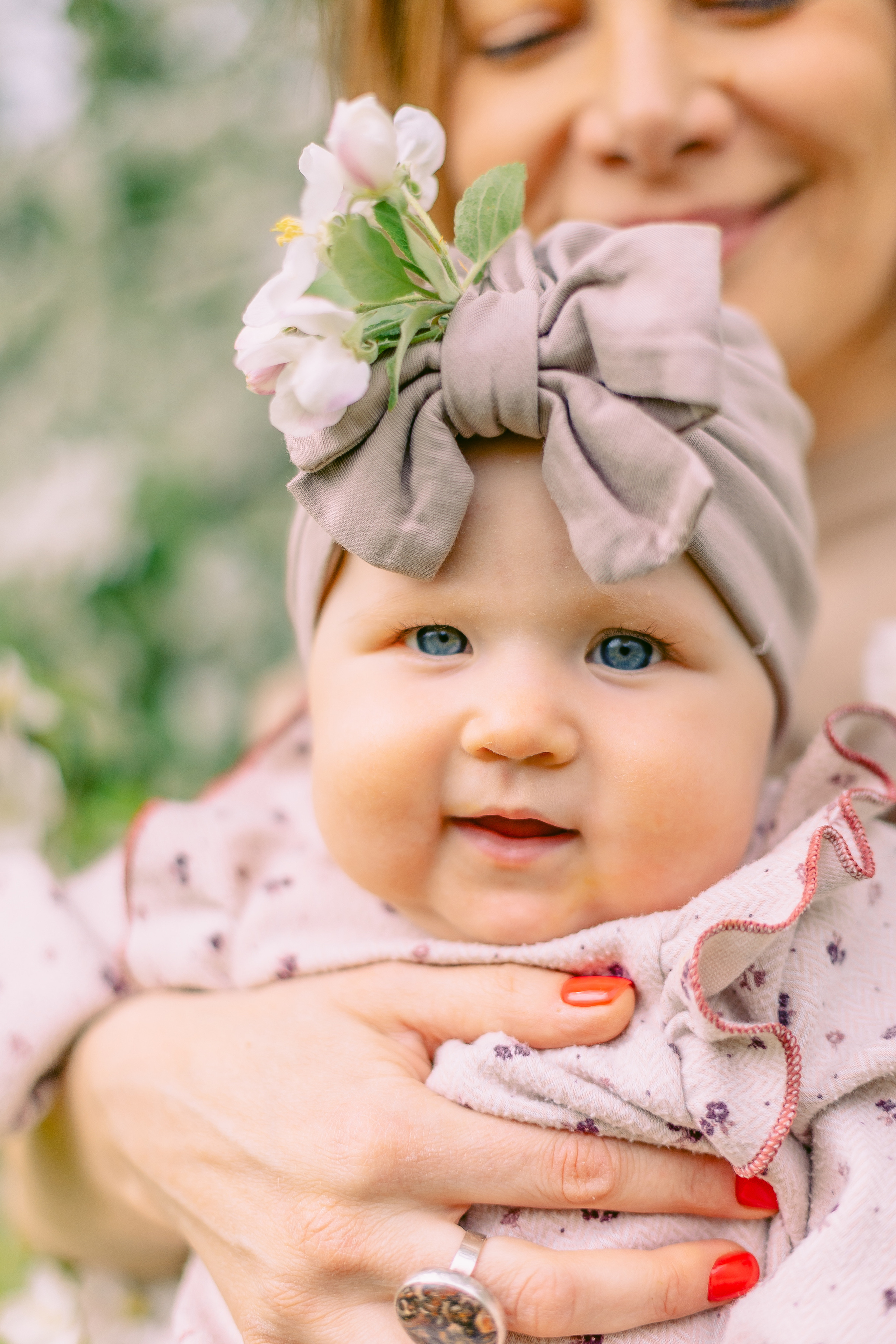 Иришка с игрушкой. Alya Leto Photographer