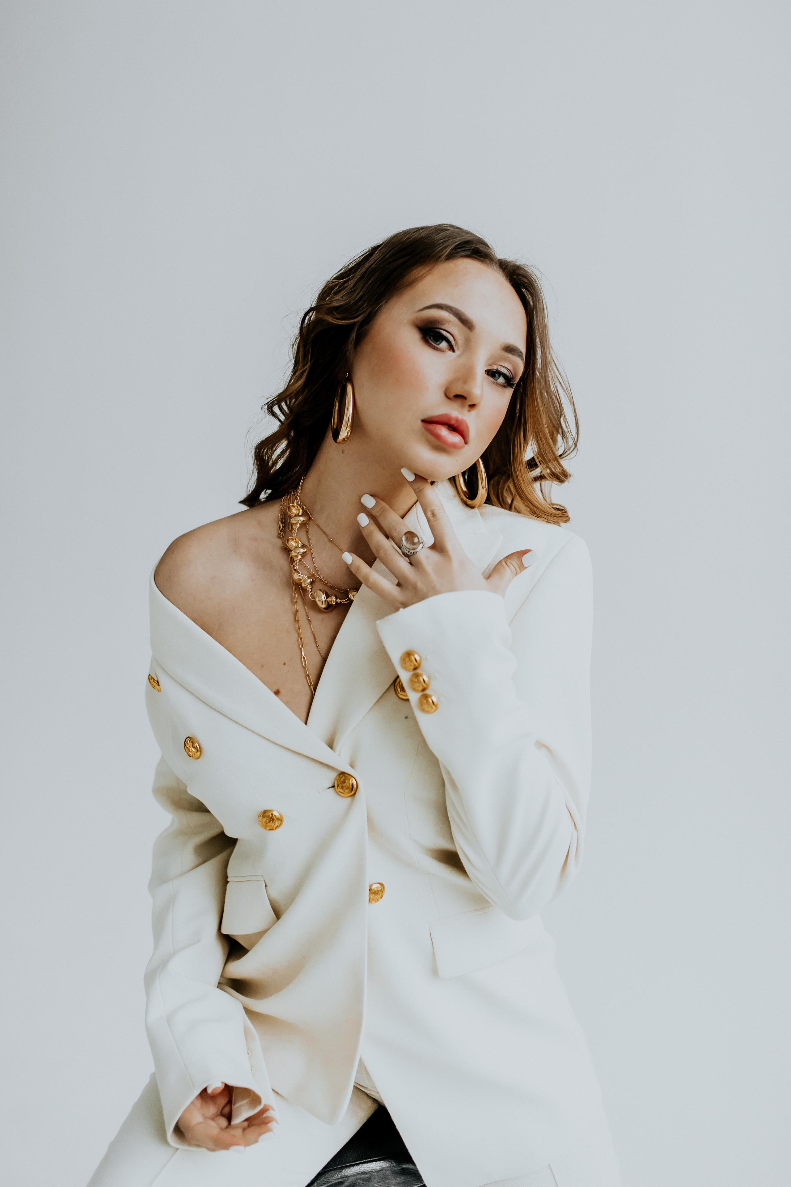 Women. Alya Leto Photographer