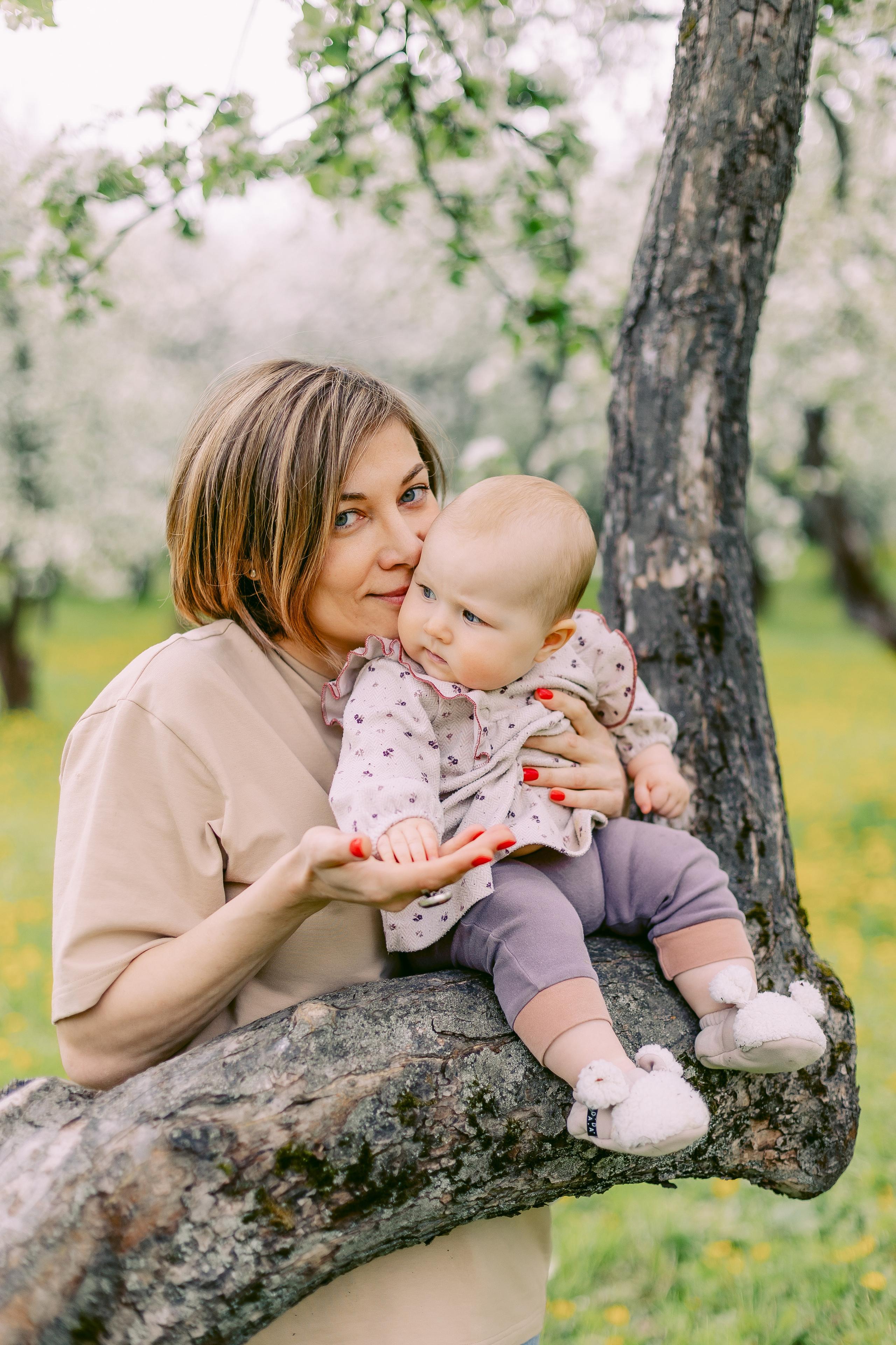 Иришка с игрушкой. Alya Leto Photographer