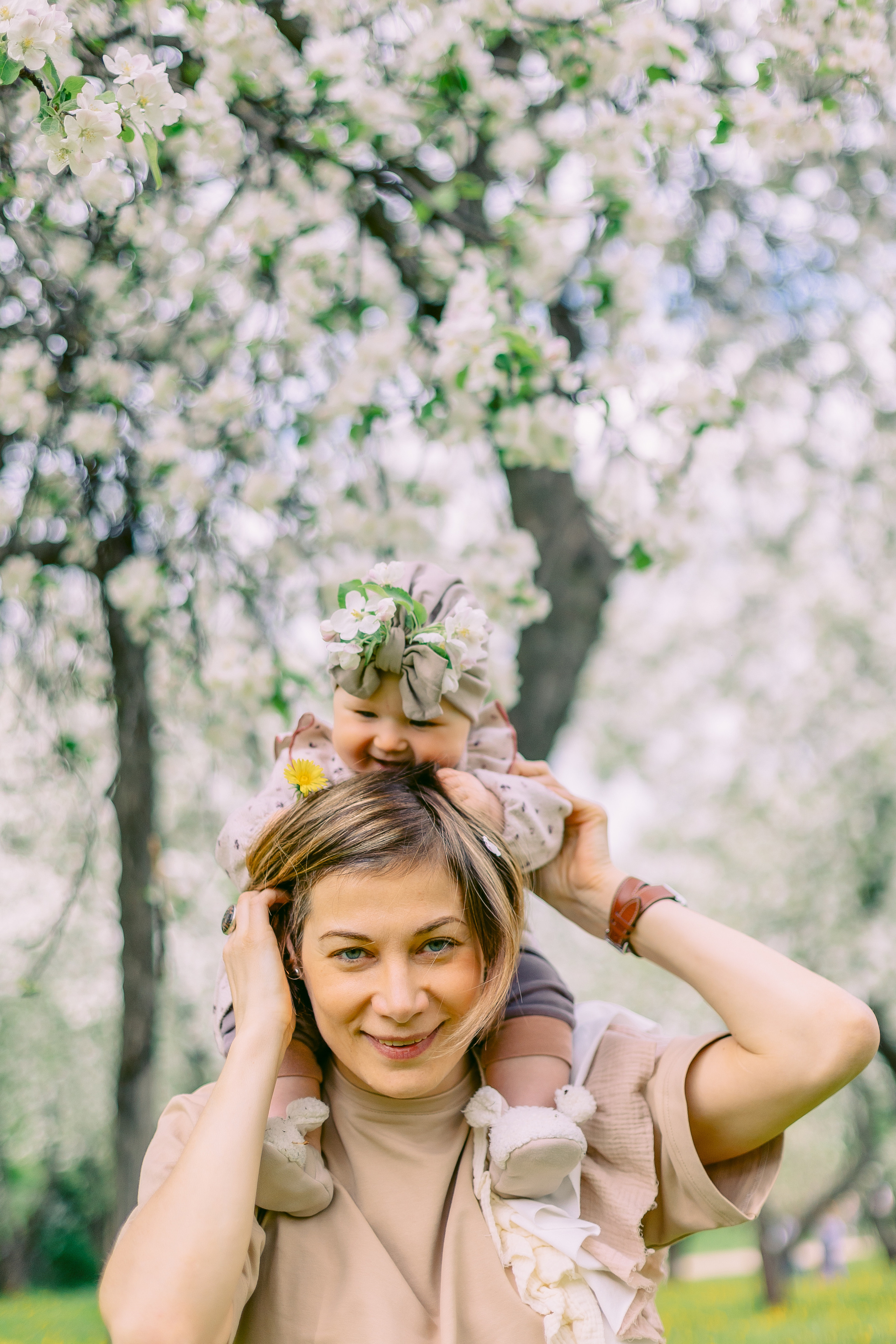 Иришка с игрушкой. Alya Leto Photographer