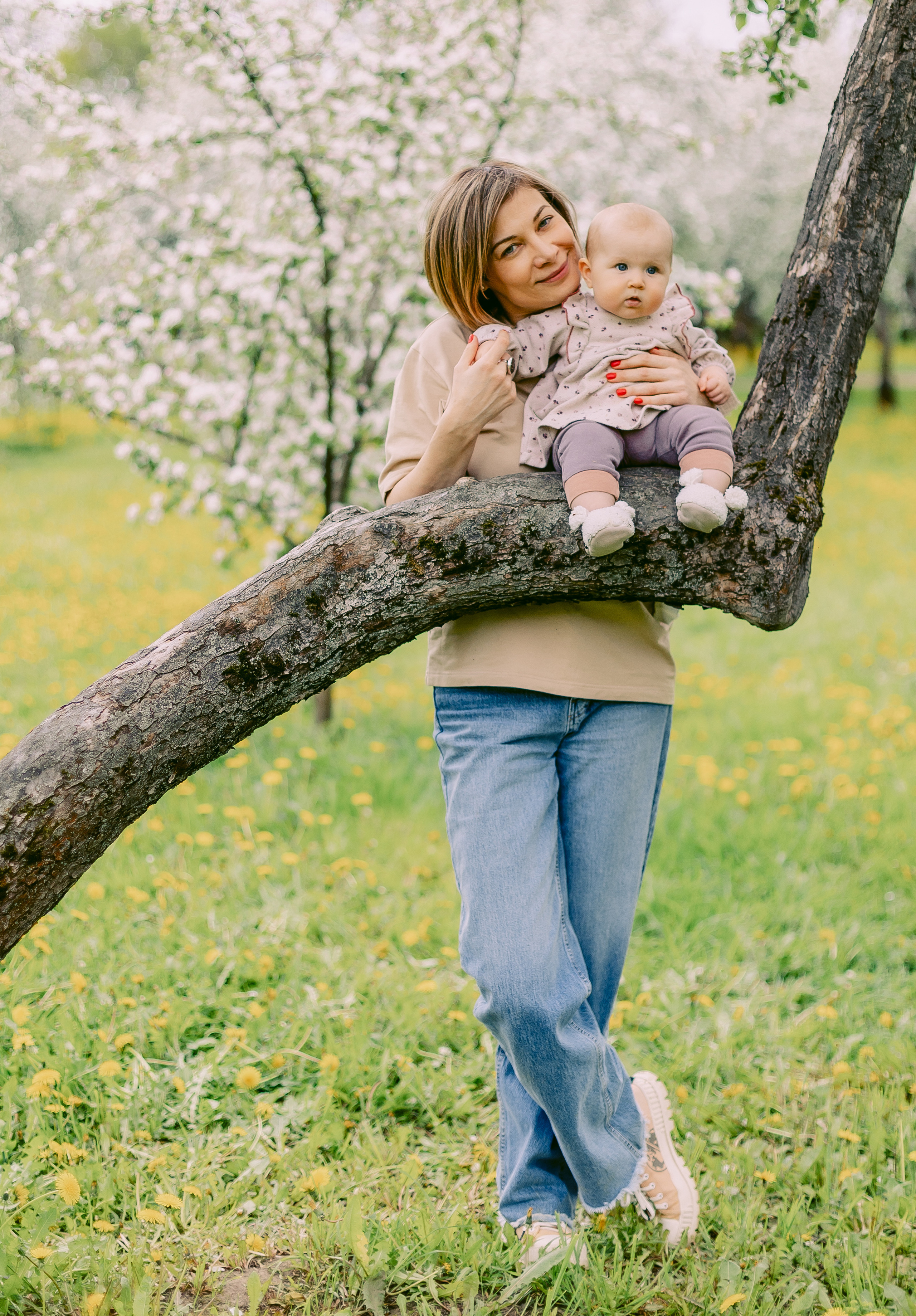 Иришка с игрушкой. Alya Leto Photographer