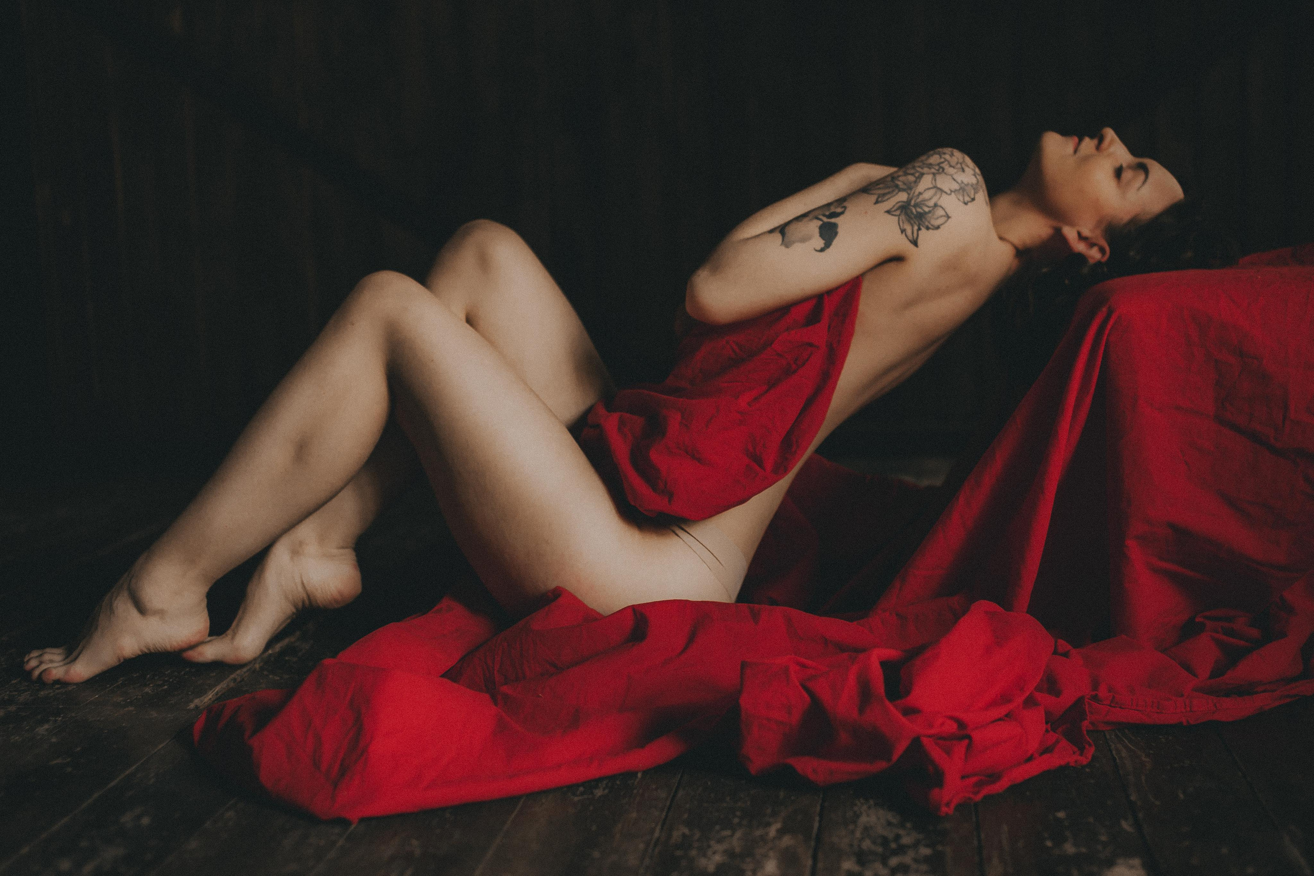 Women. Alya Leto Photographer