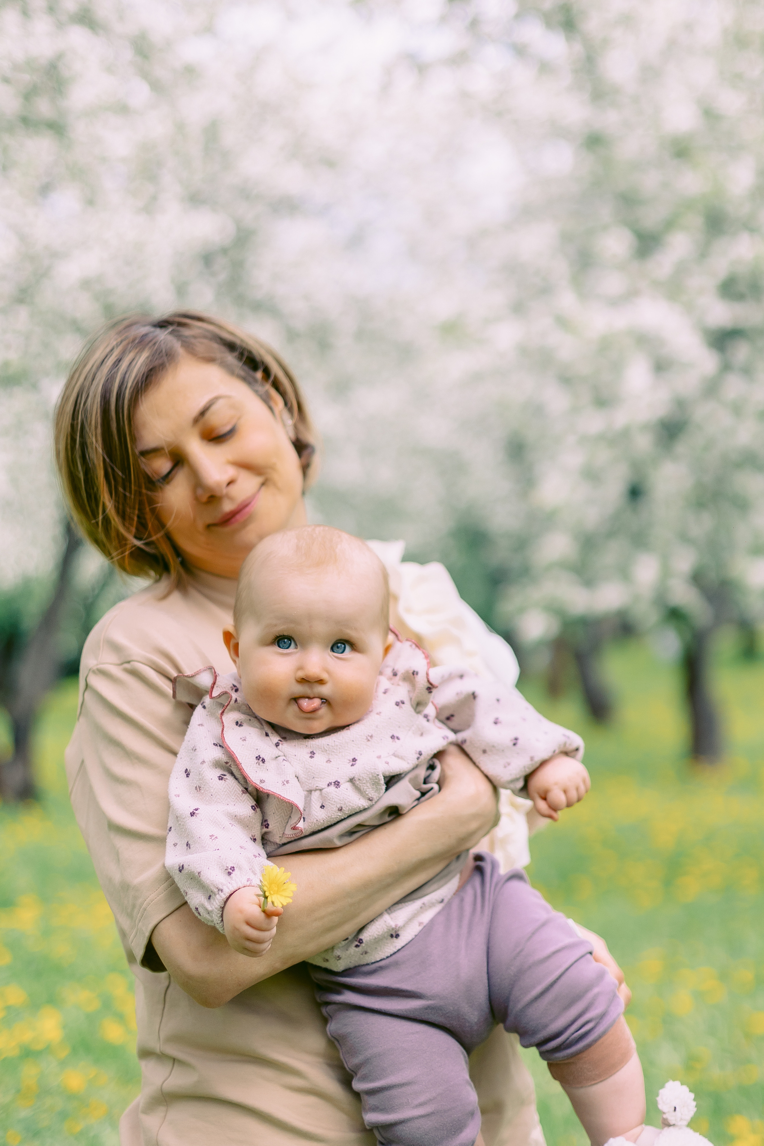 Иришка с игрушкой. Alya Leto Photographer