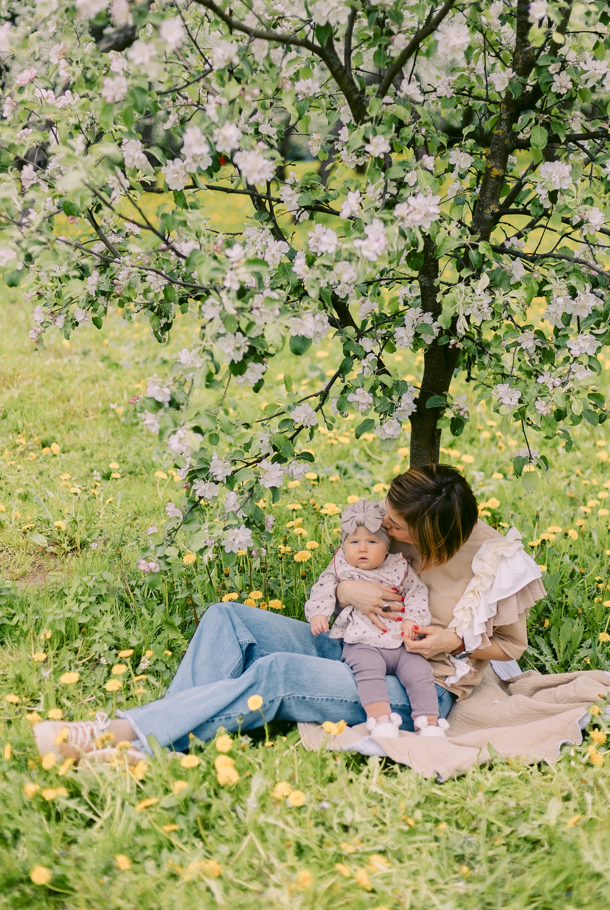 Иришка с игрушкой. Alya Leto Photographer