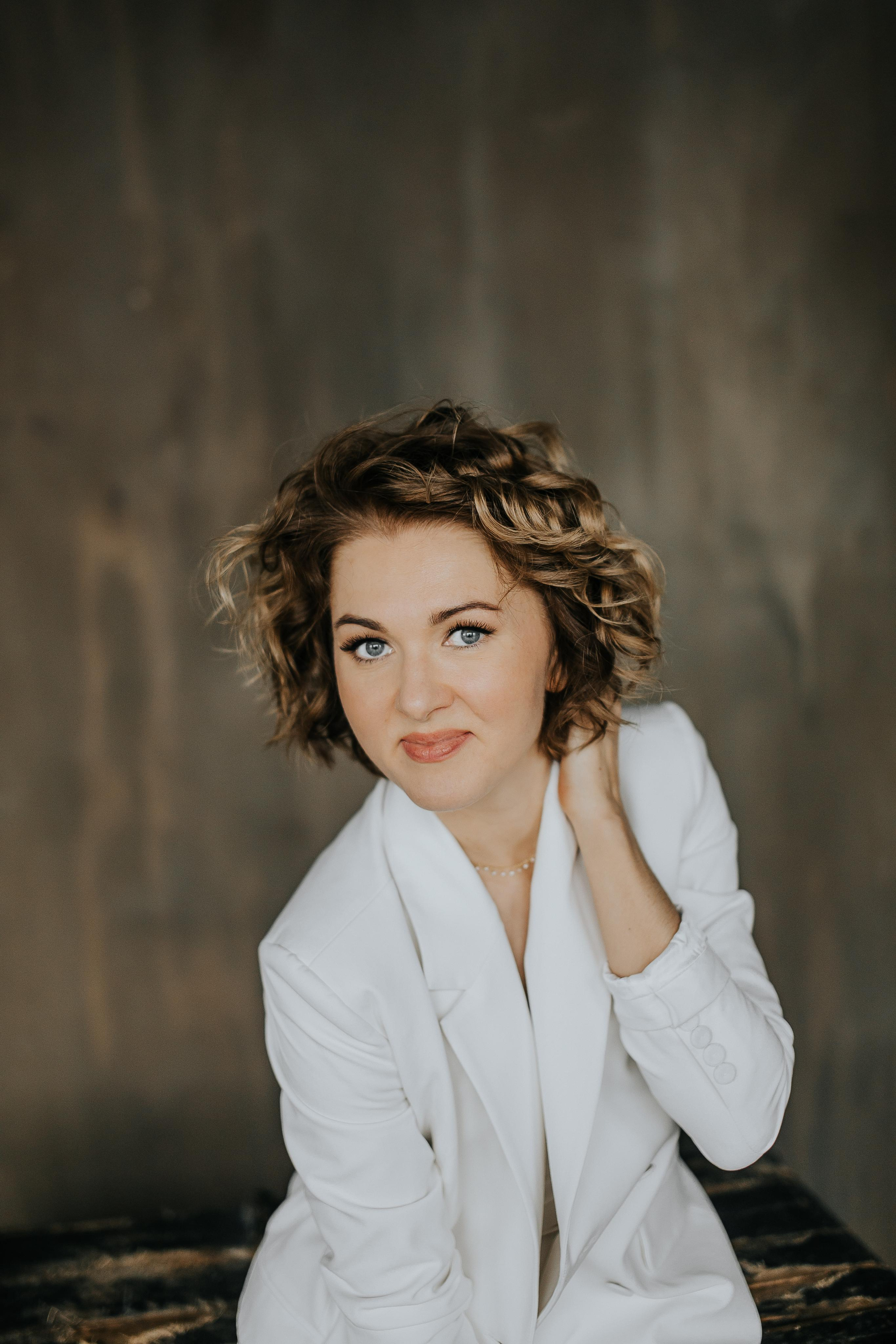 Women. Alya Leto Photographer