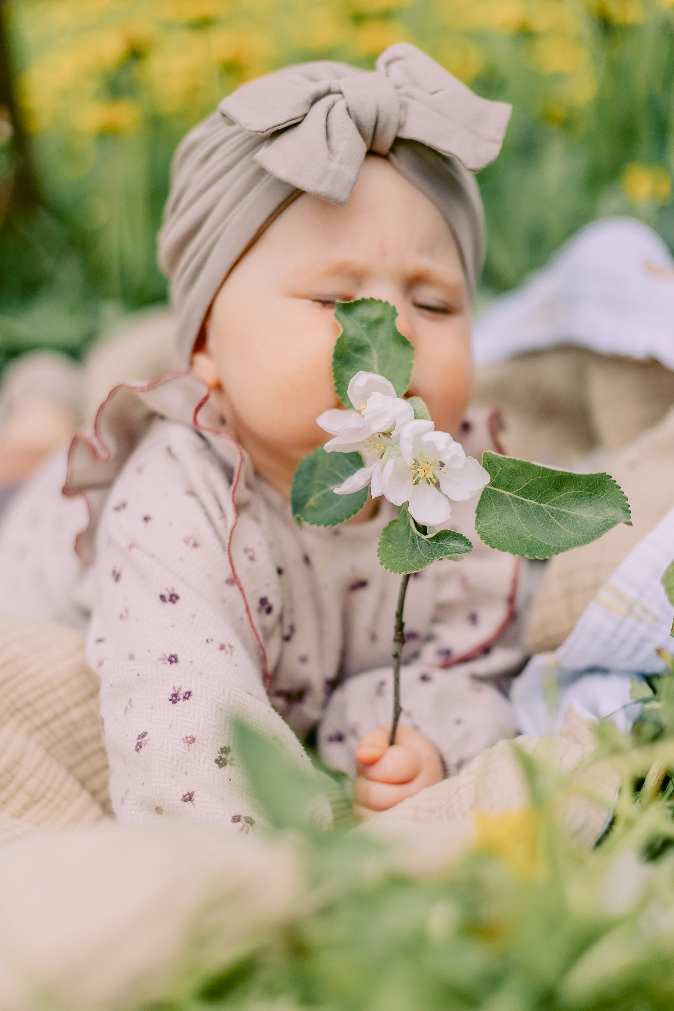 Иришка с игрушкой. Alya Leto Photographer