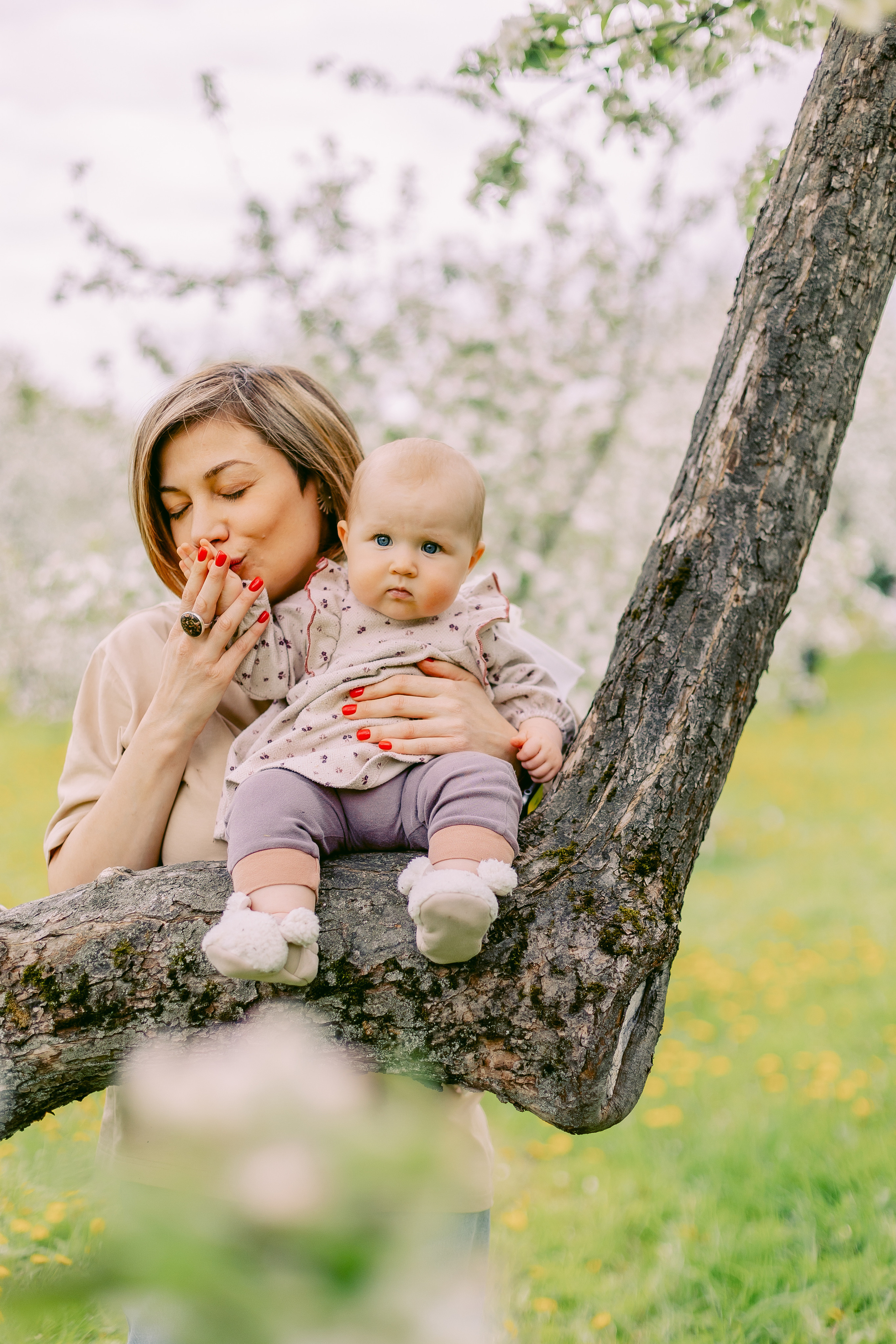 Иришка с игрушкой. Alya Leto Photographer