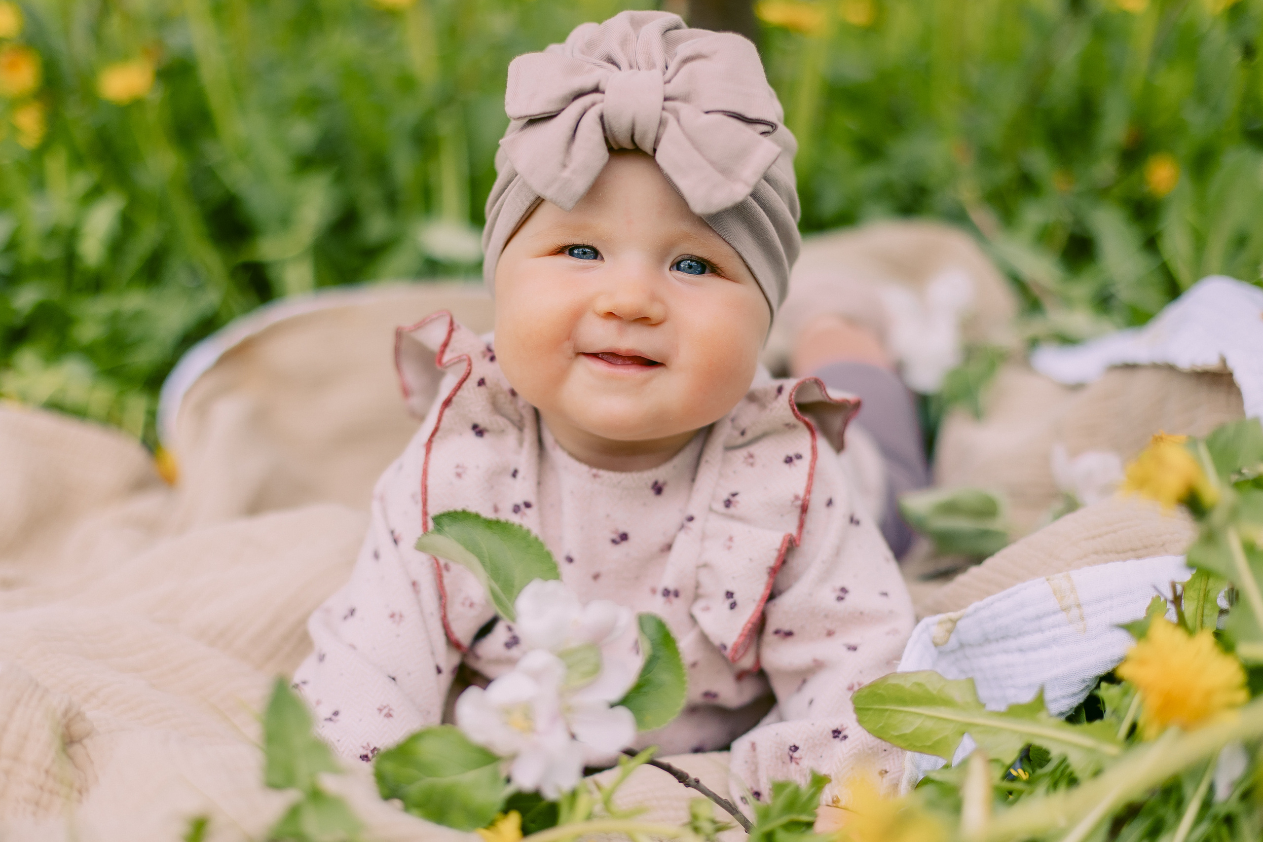 Иришка с игрушкой. Alya Leto Photographer