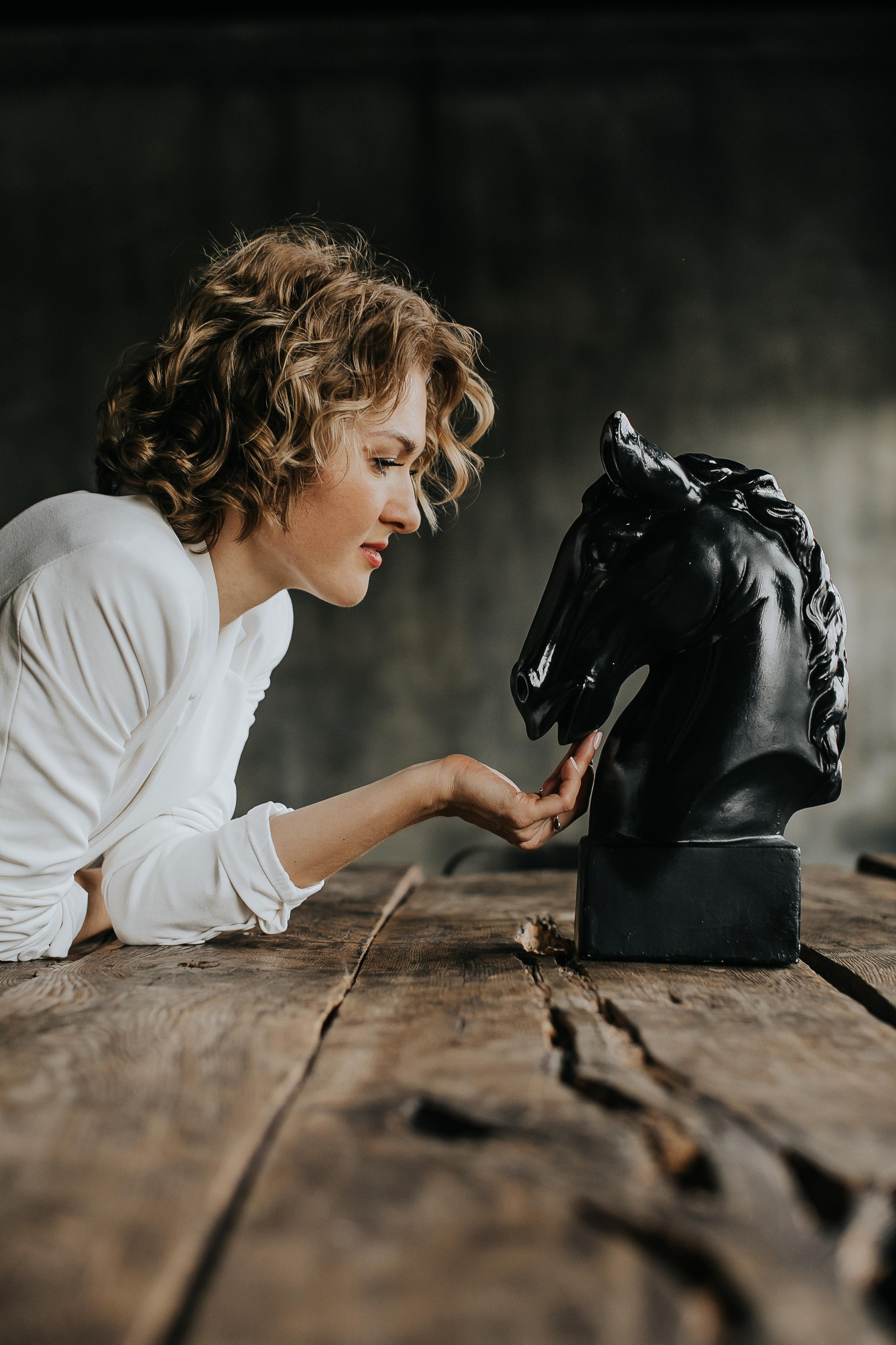 Women. Alya Leto Photographer