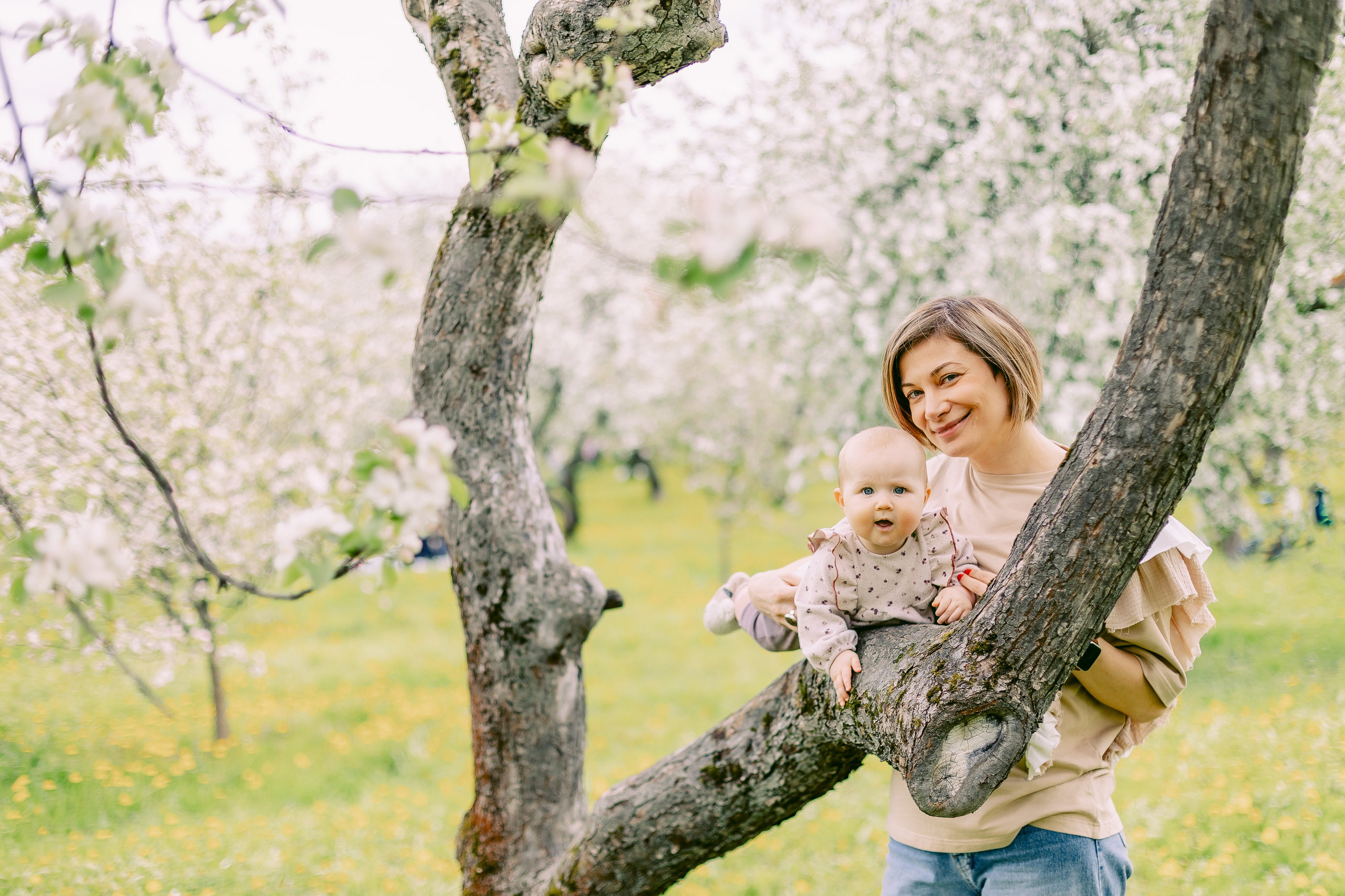 Иришка с игрушкой. Alya Leto Photographer