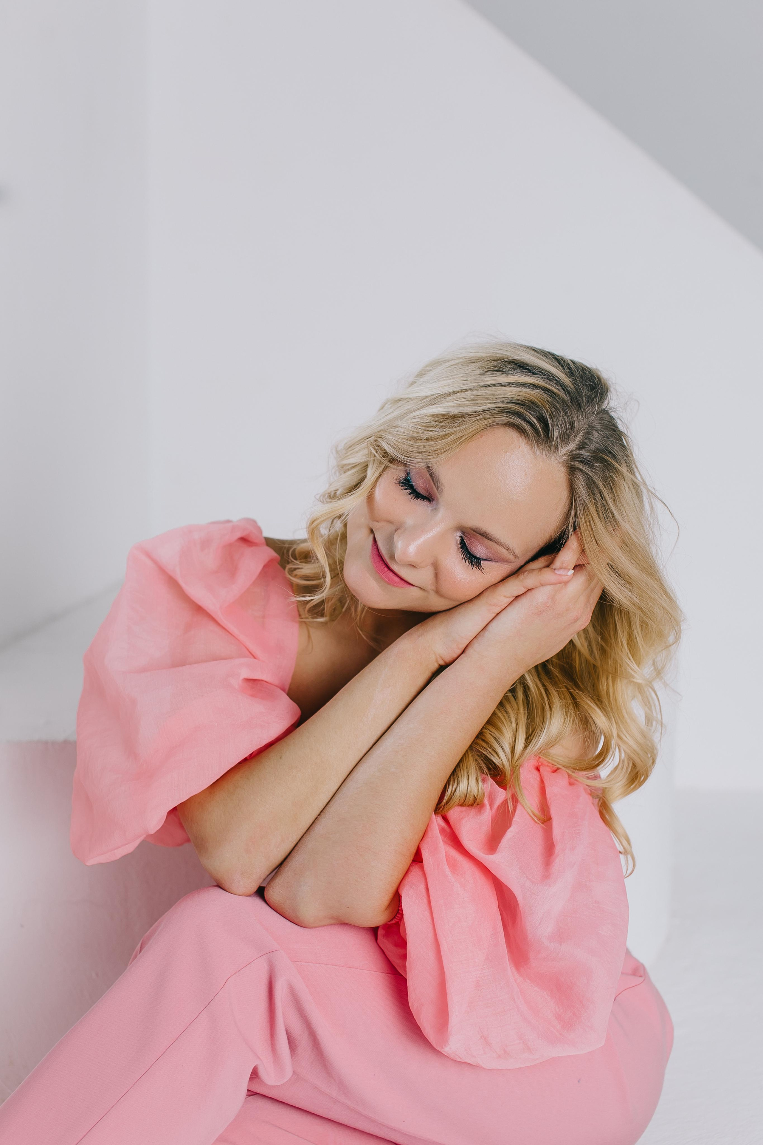 Women. Alya Leto Photographer