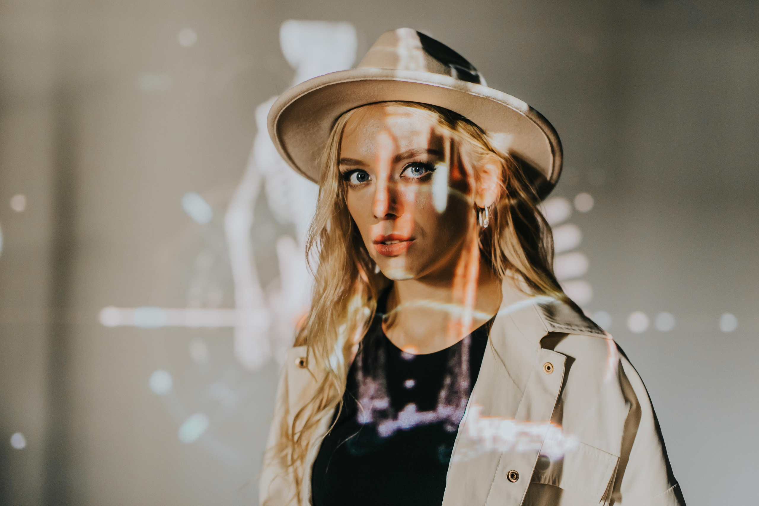 Women. Alya Leto Photographer