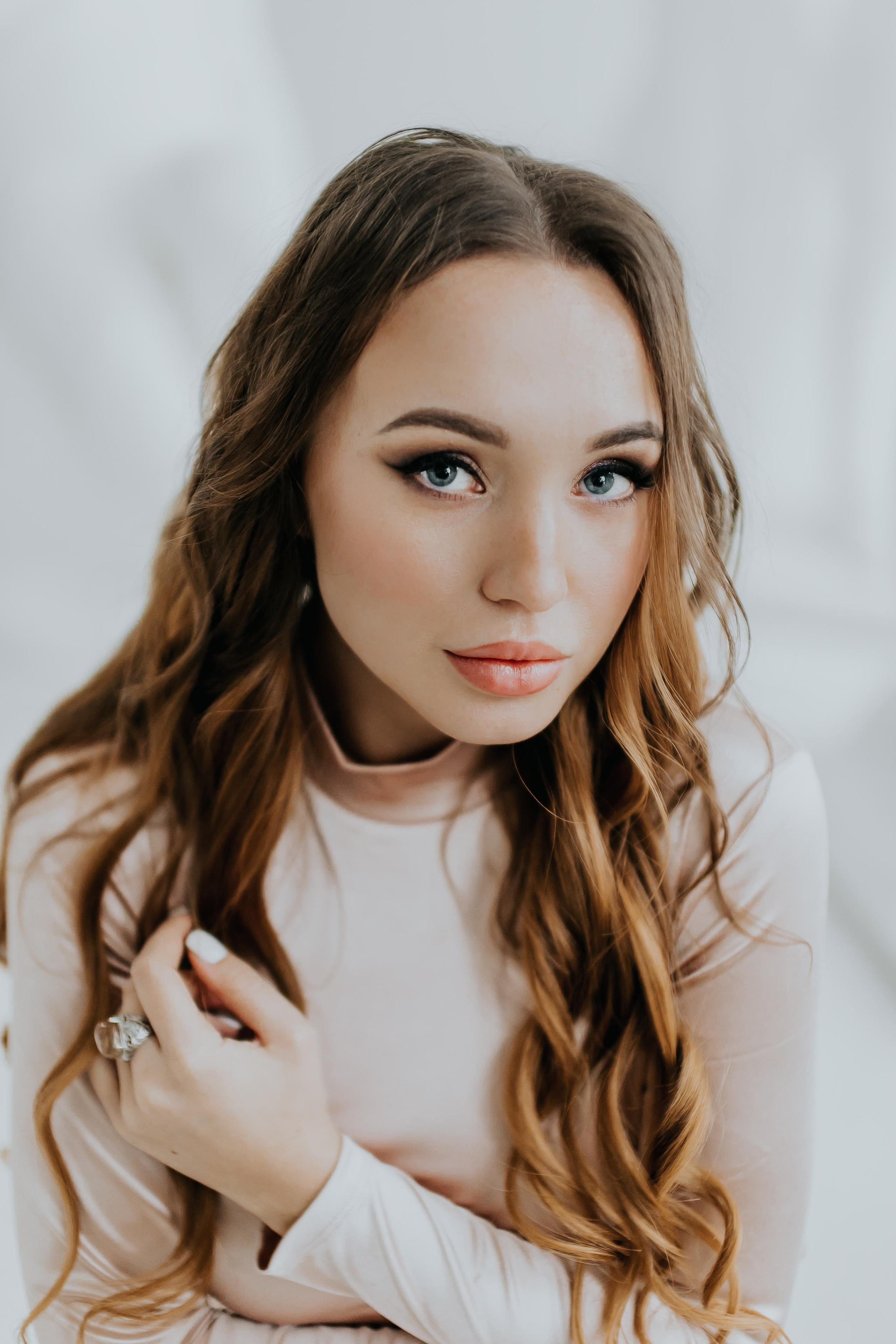 Women. Alya Leto Photographer