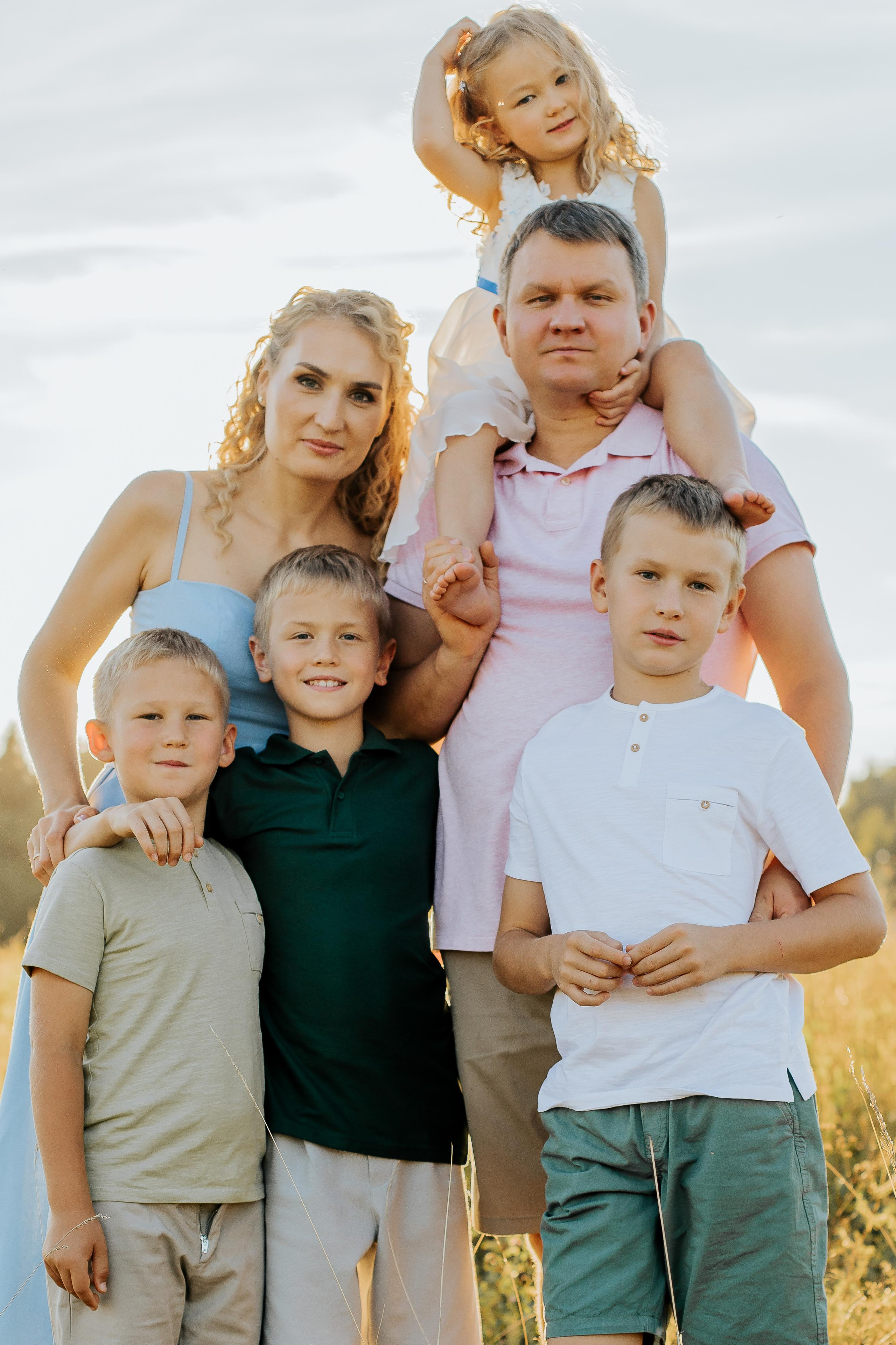 Family. Alya Leto Photographer