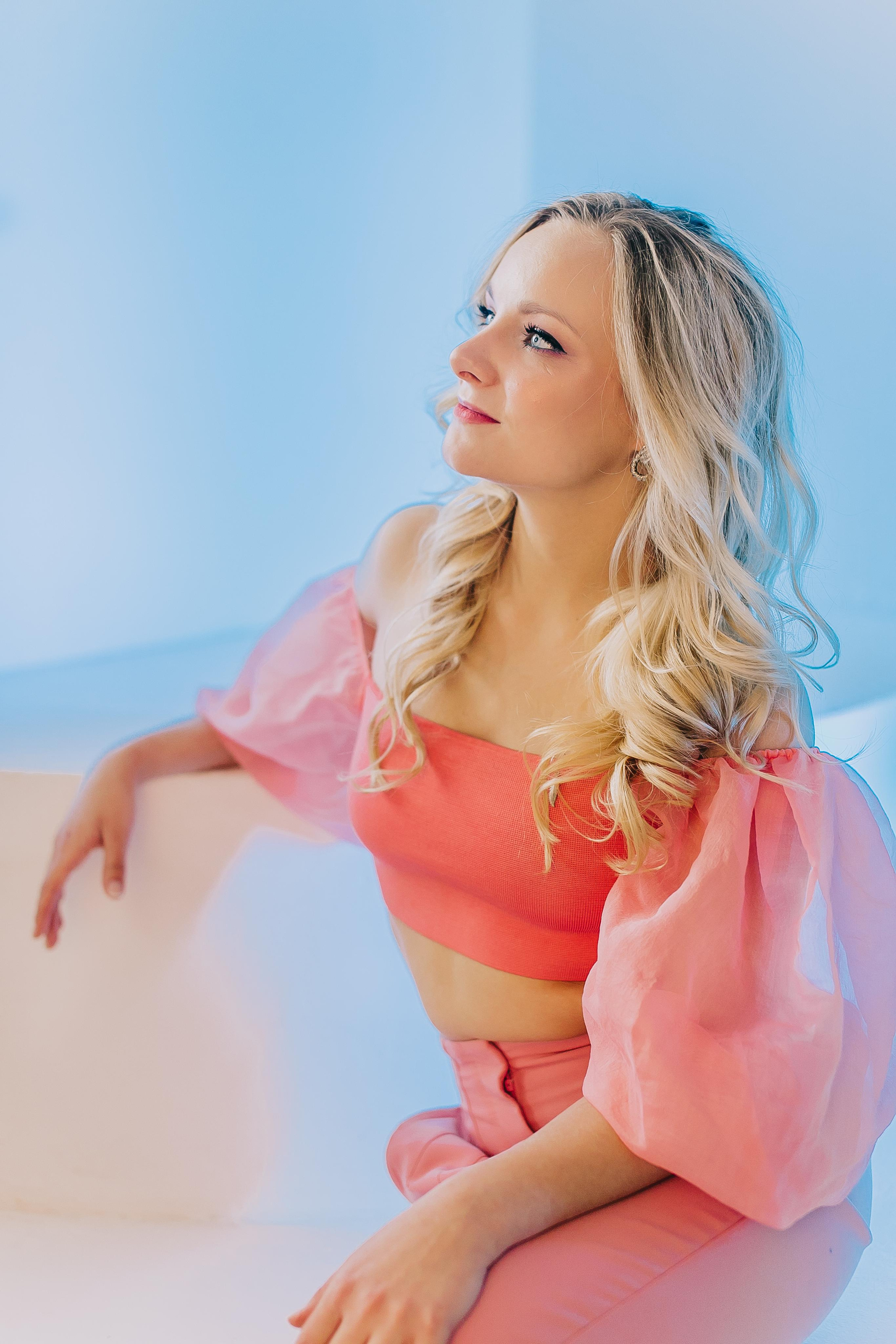 Women. Alya Leto Photographer