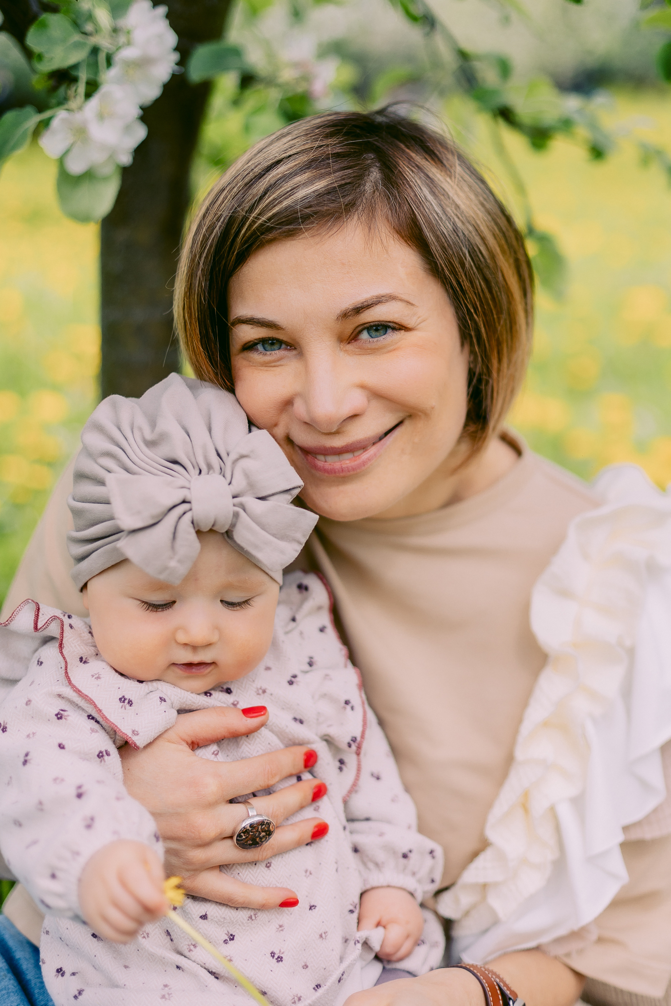 Иришка с игрушкой. Alya Leto Photographer