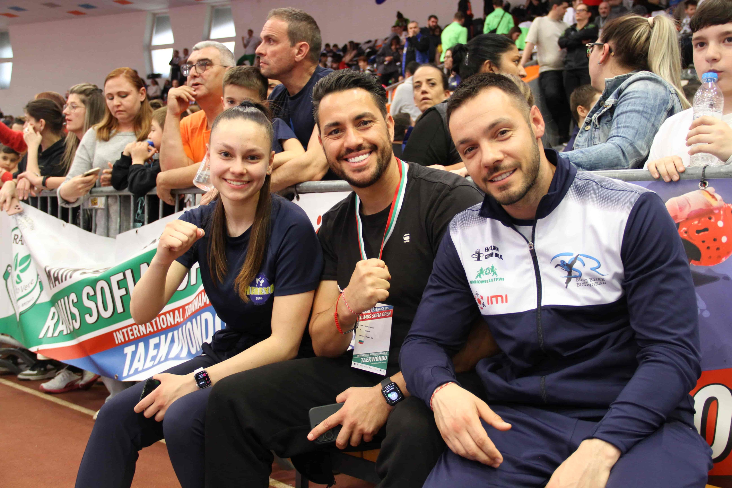 PhotoAdrenaline.com - BACKSTAGE фотография