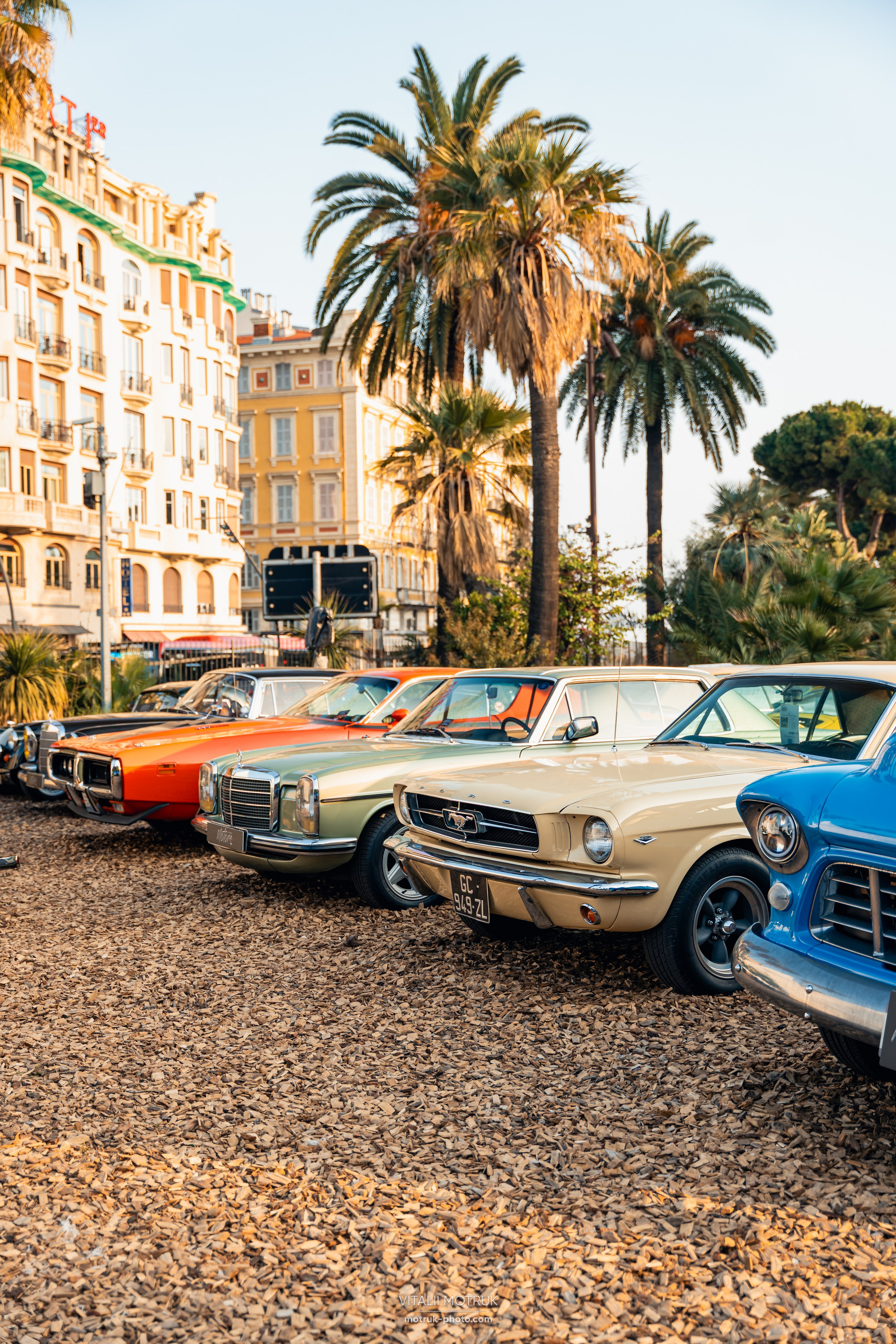 Legends de Nice. Photographe de voitures à Paris — Vitalii Motruk