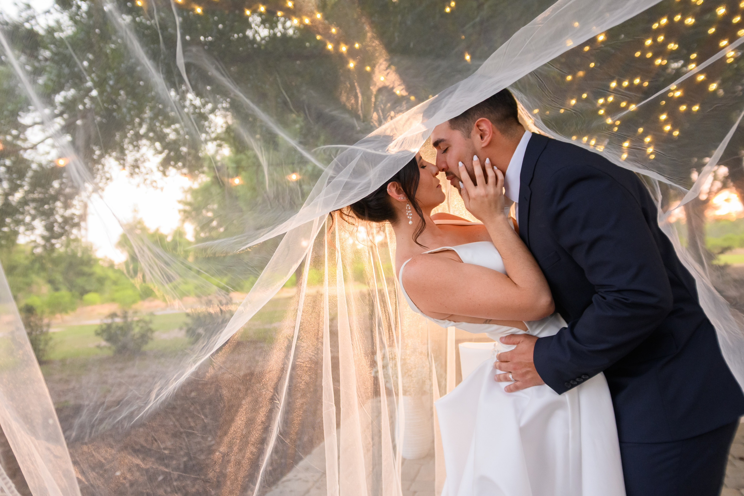 G + F. Wedding photographer in Orlando, Boston & New York Anderson Marques