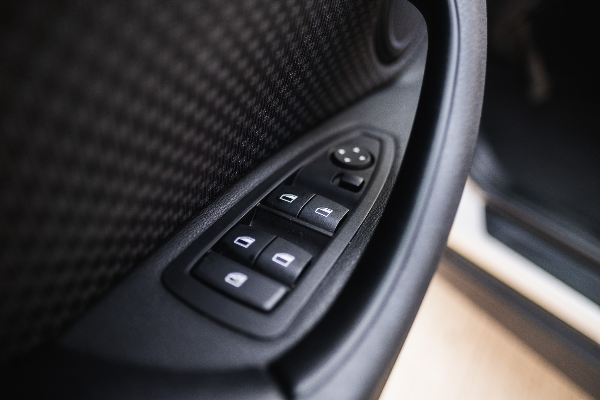 BMW X1. LOHA VISUALS — AUTOMOTIVE PHOTOGRAPHY