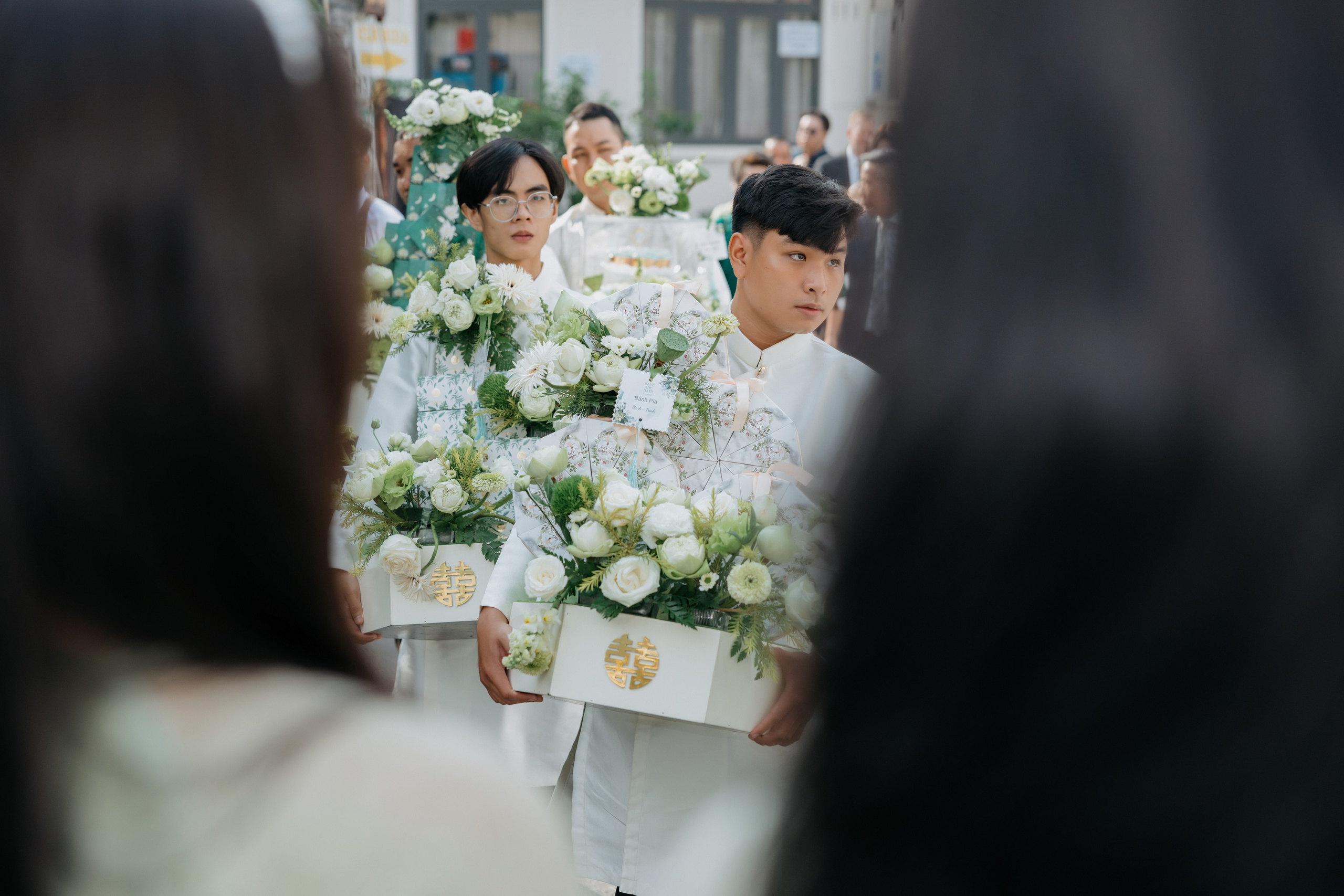 TRINH & MINH / Engagement 11.10.2024. Nhiếp ảnh gia đám cưới hàng đầu tại Thành Phố Hồ Chí Minh