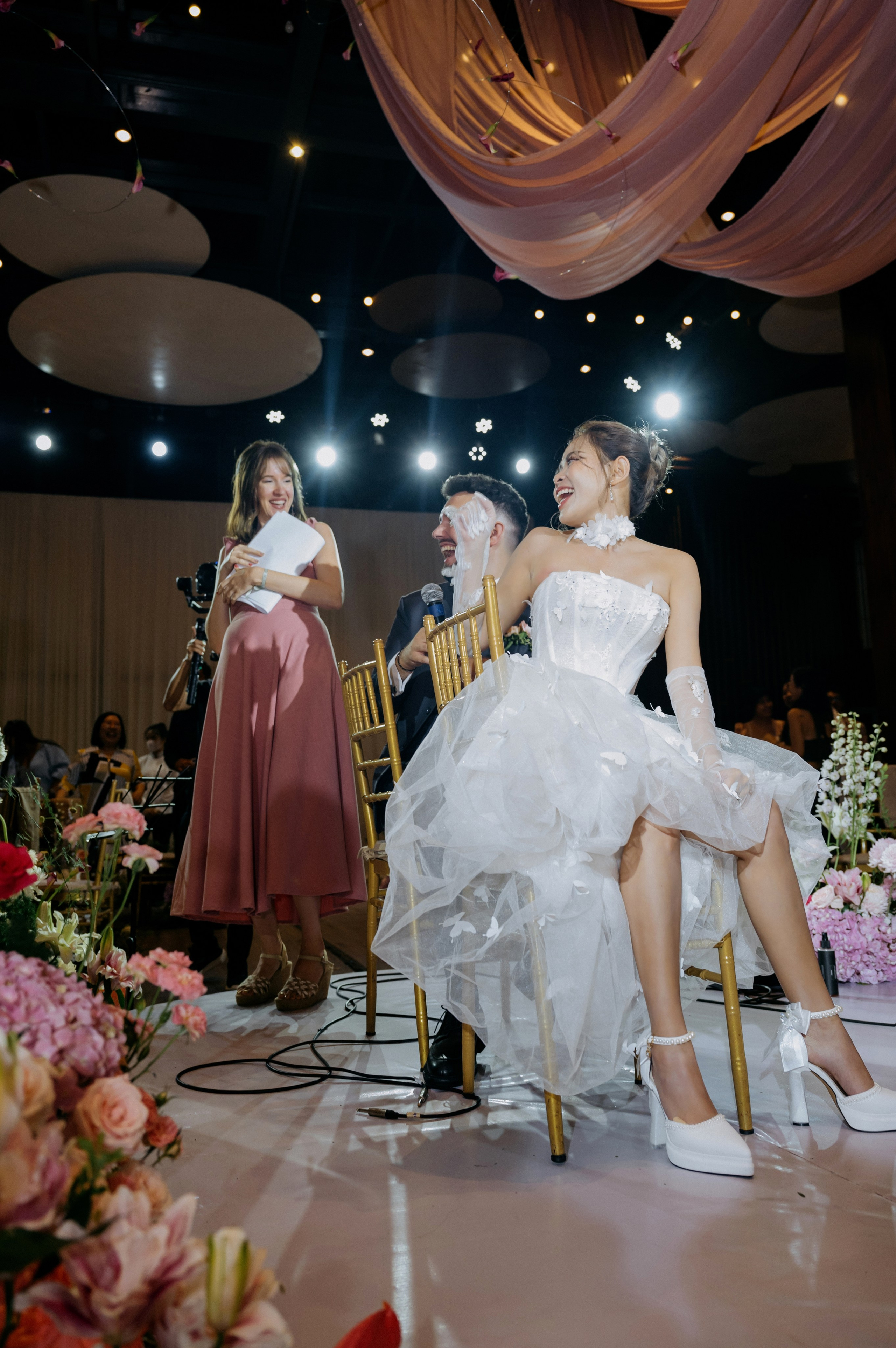 D & K / Wedding Journalism. Nhiếp ảnh gia đám cưới hàng đầu tại Thành Phố Hồ Chí Minh