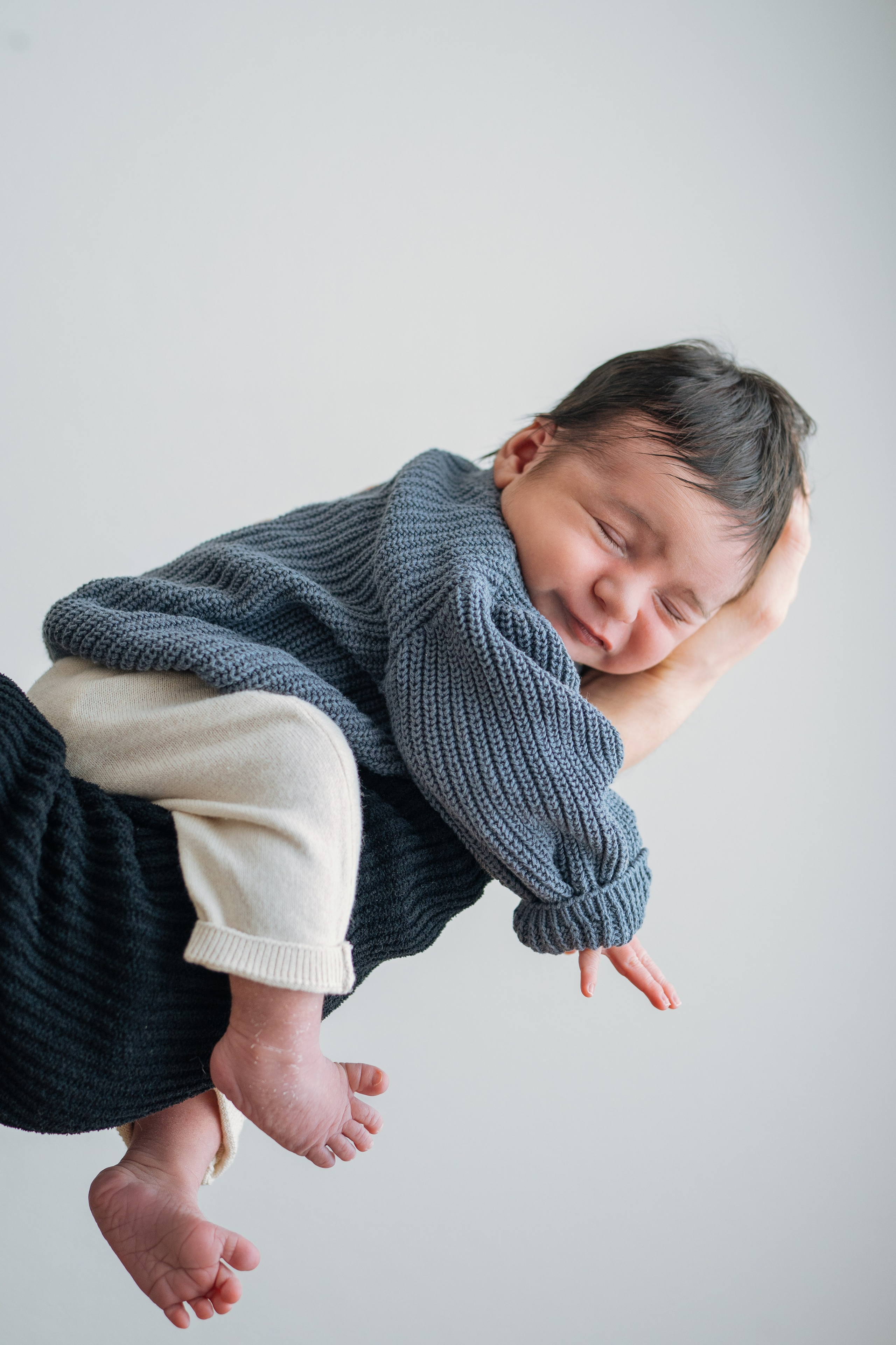 Newborn Studio. Katerina Sellitti - Newborn Fotografin aus Bern. Schweiz