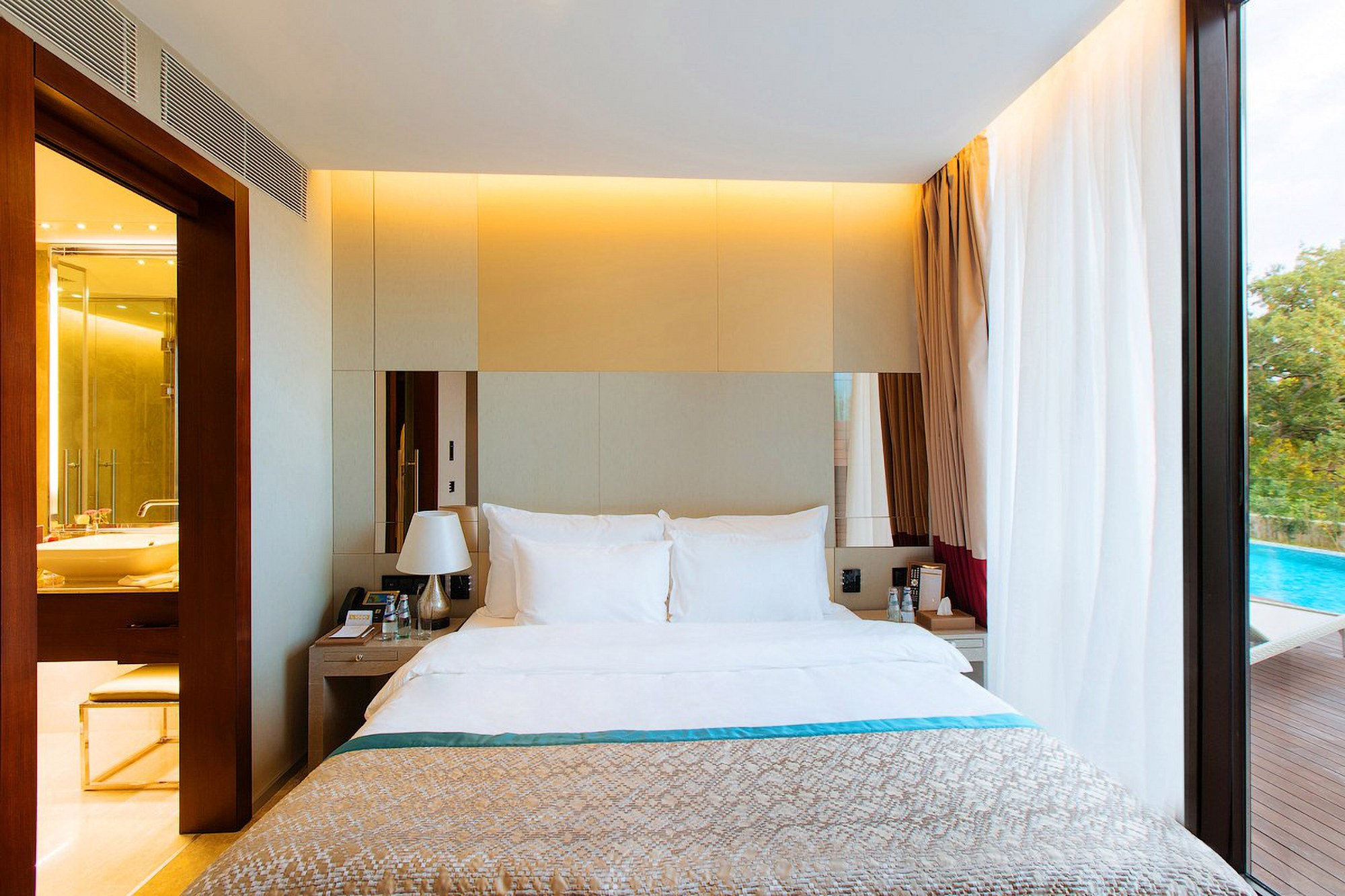 Real estate photos. Photographer Emil Nalbantov Professional photographer & retoucher