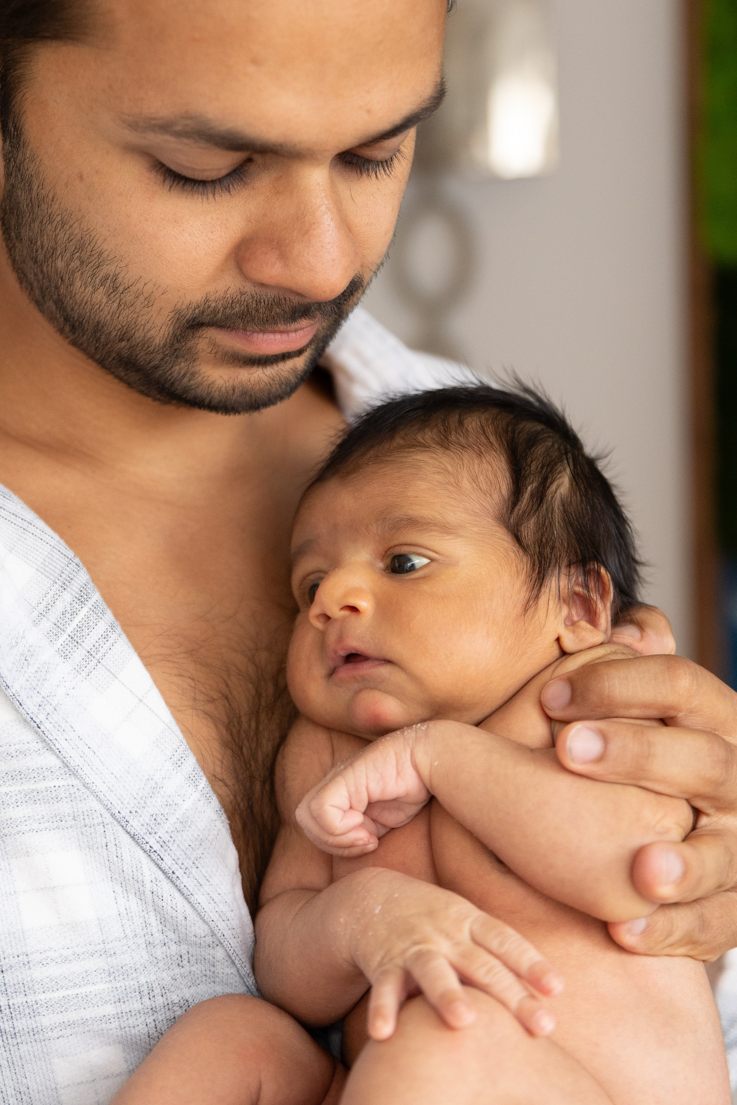 Newborn Family Photography Session. Family, lifestyle, and commercial photography in New York and New Jersey