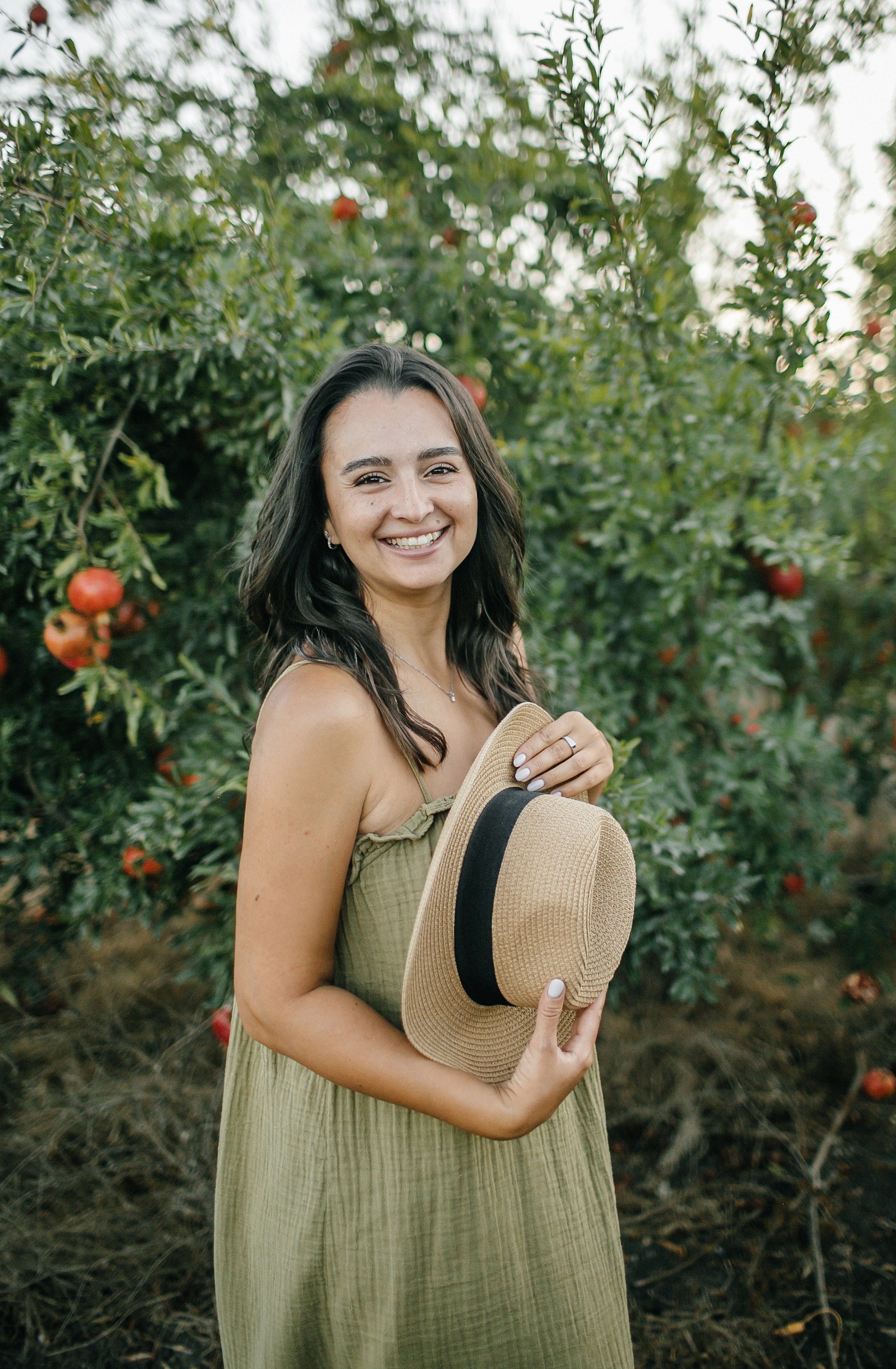 Binyamina garden. Family photographer in Israel