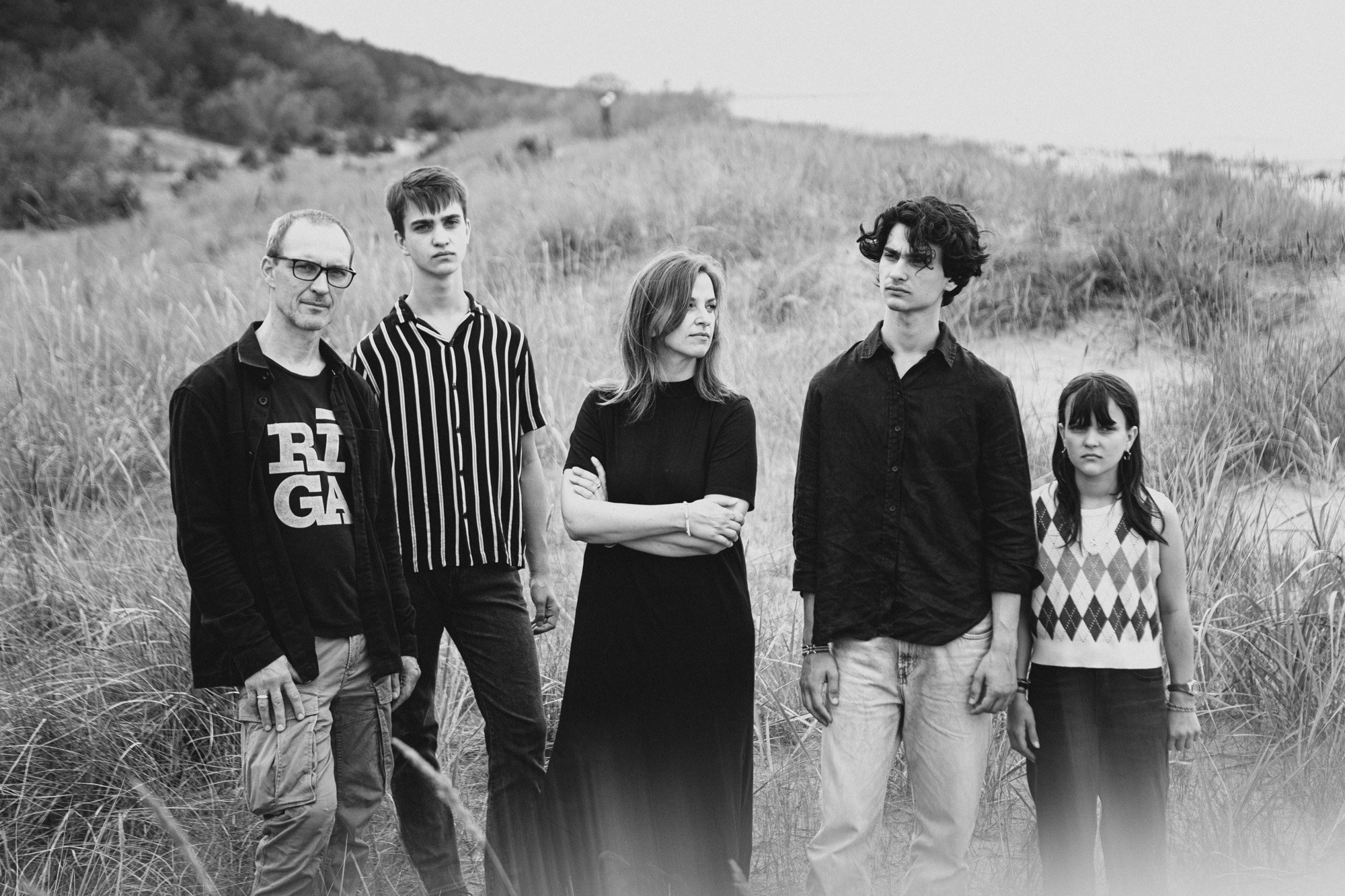 INDIVIDUĀLA, PĀRA, ĢIMENES FOTOSESIJAS CENA