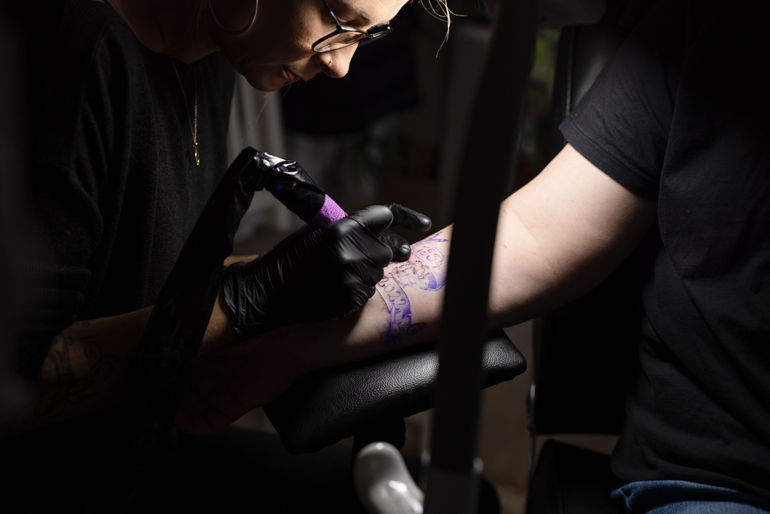 Tattoostudio. Fotografin und Videografin im Raum Osnabrück und Emsland Alla