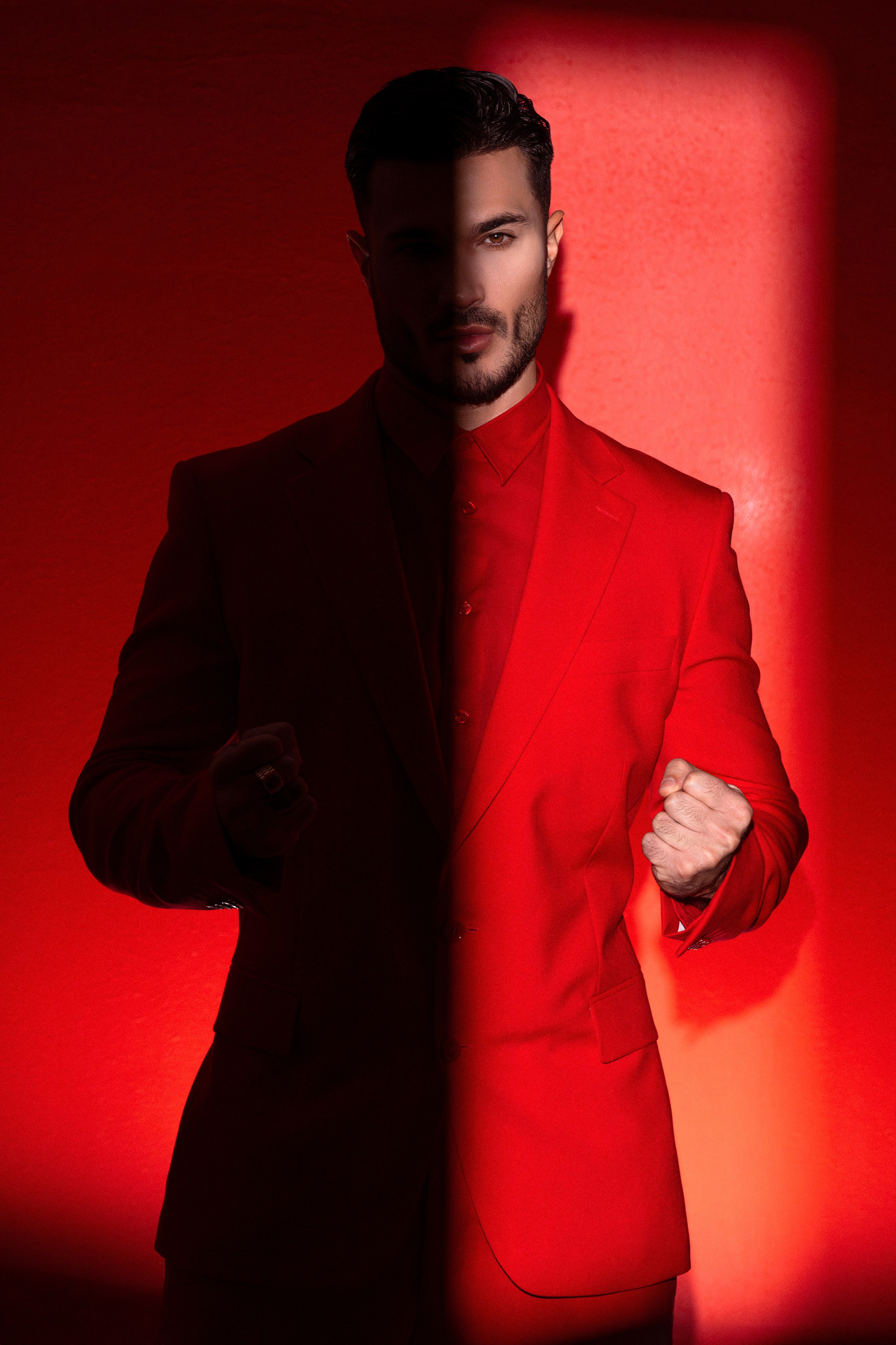 Галин - Чупи бариери CD, 2025. Ivan Stefanov Photography