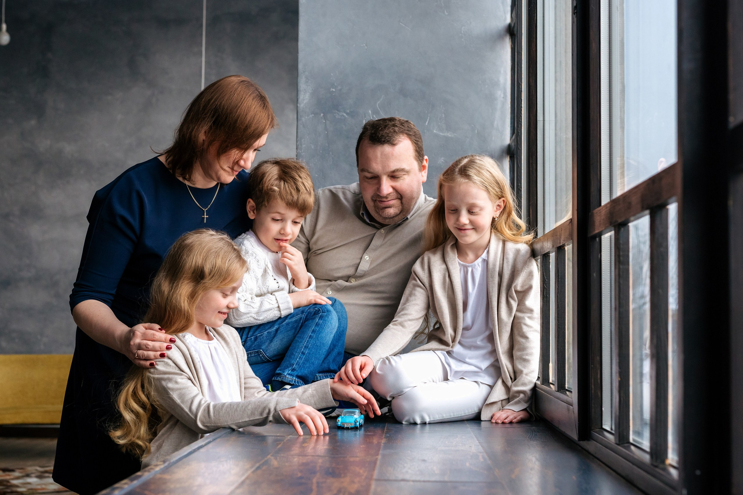 Družina. Fotografinja in videografinja Mariia Bortiakova iz Slovenije: fotografiranje dogodkov, portretov in snemanje videov po vsej Sloveniji