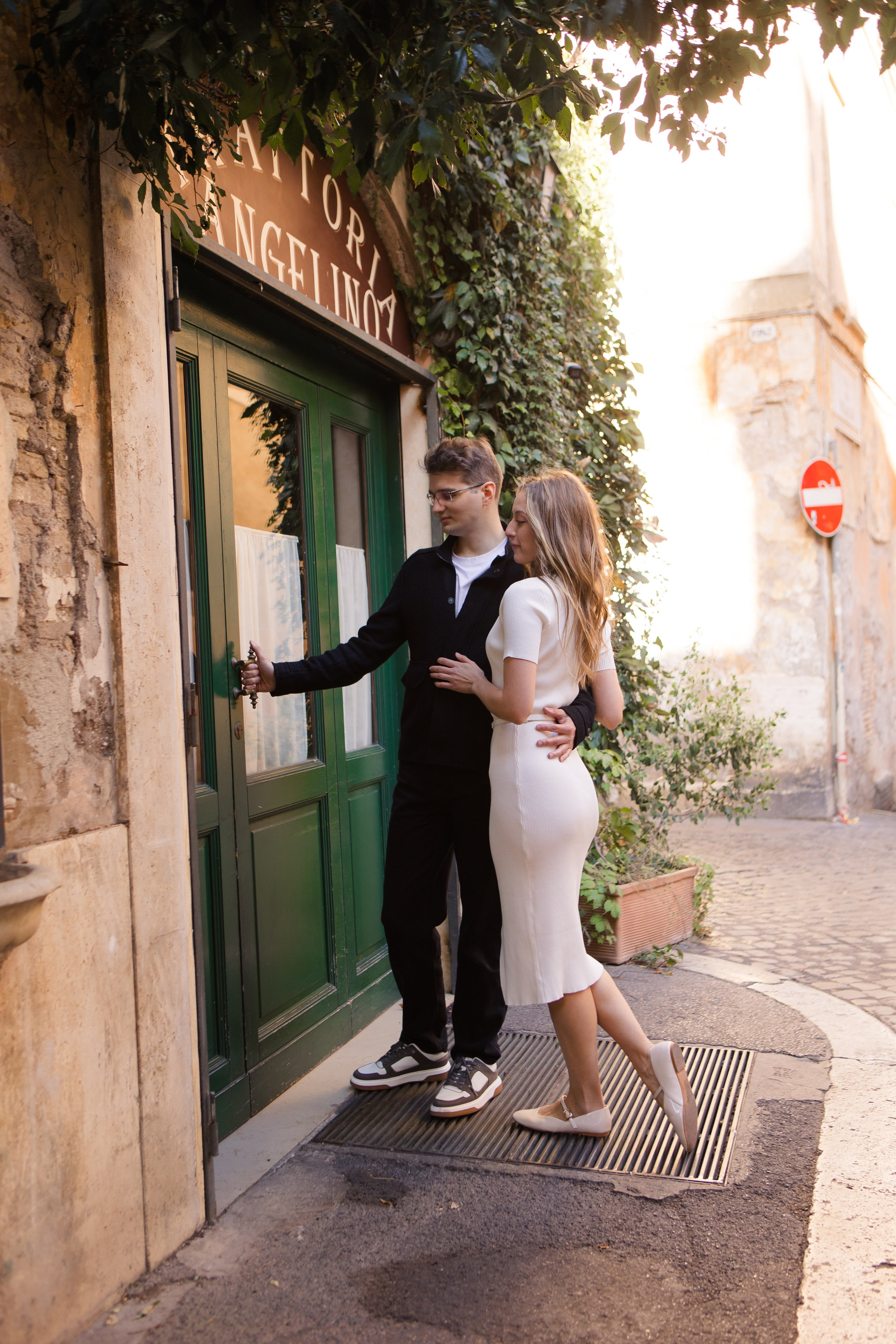 Proposal. Professional photographer based in Rome