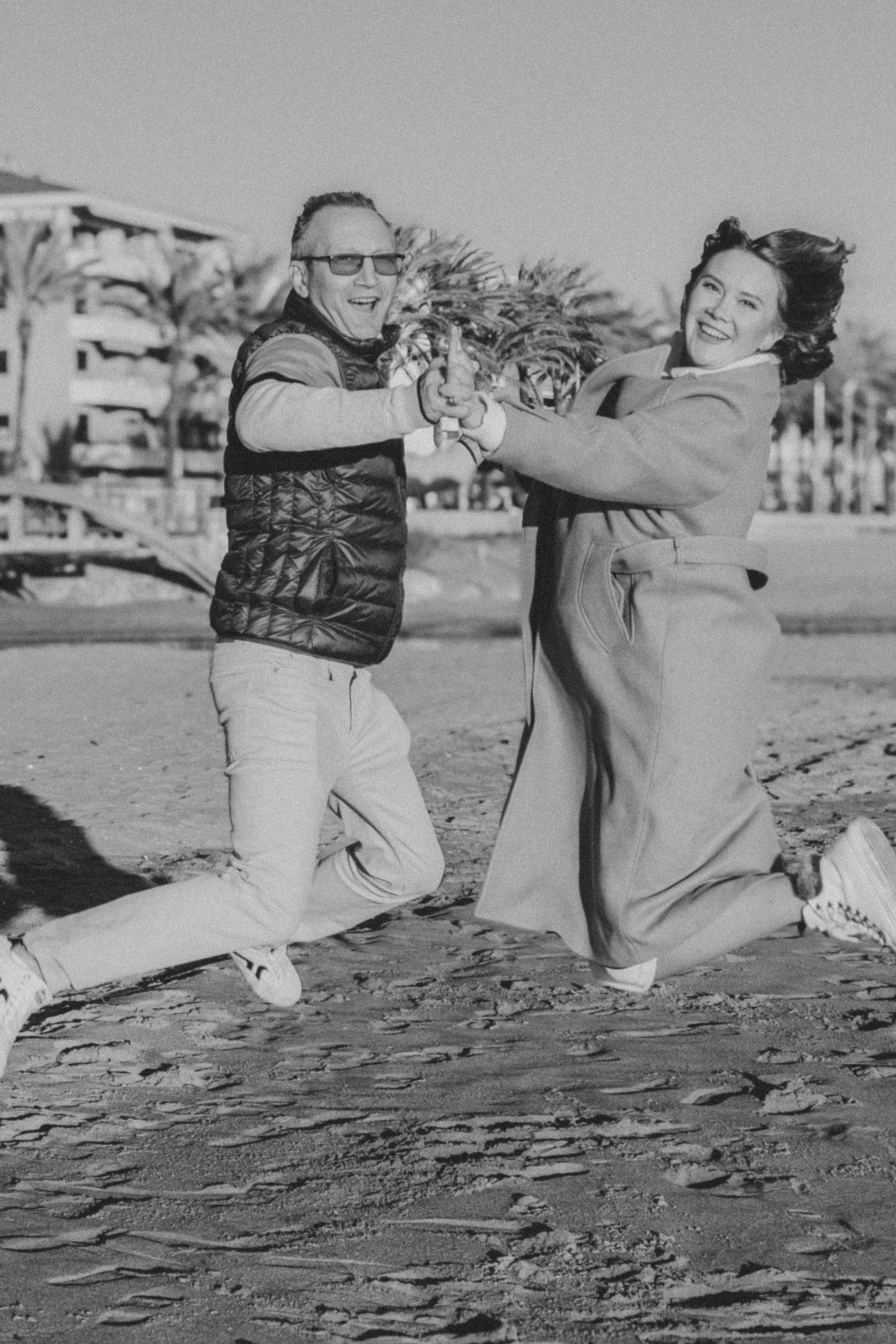 Sesión familiar en Navidad. Fotografía profesional en Calafell - Elena Medvedeva