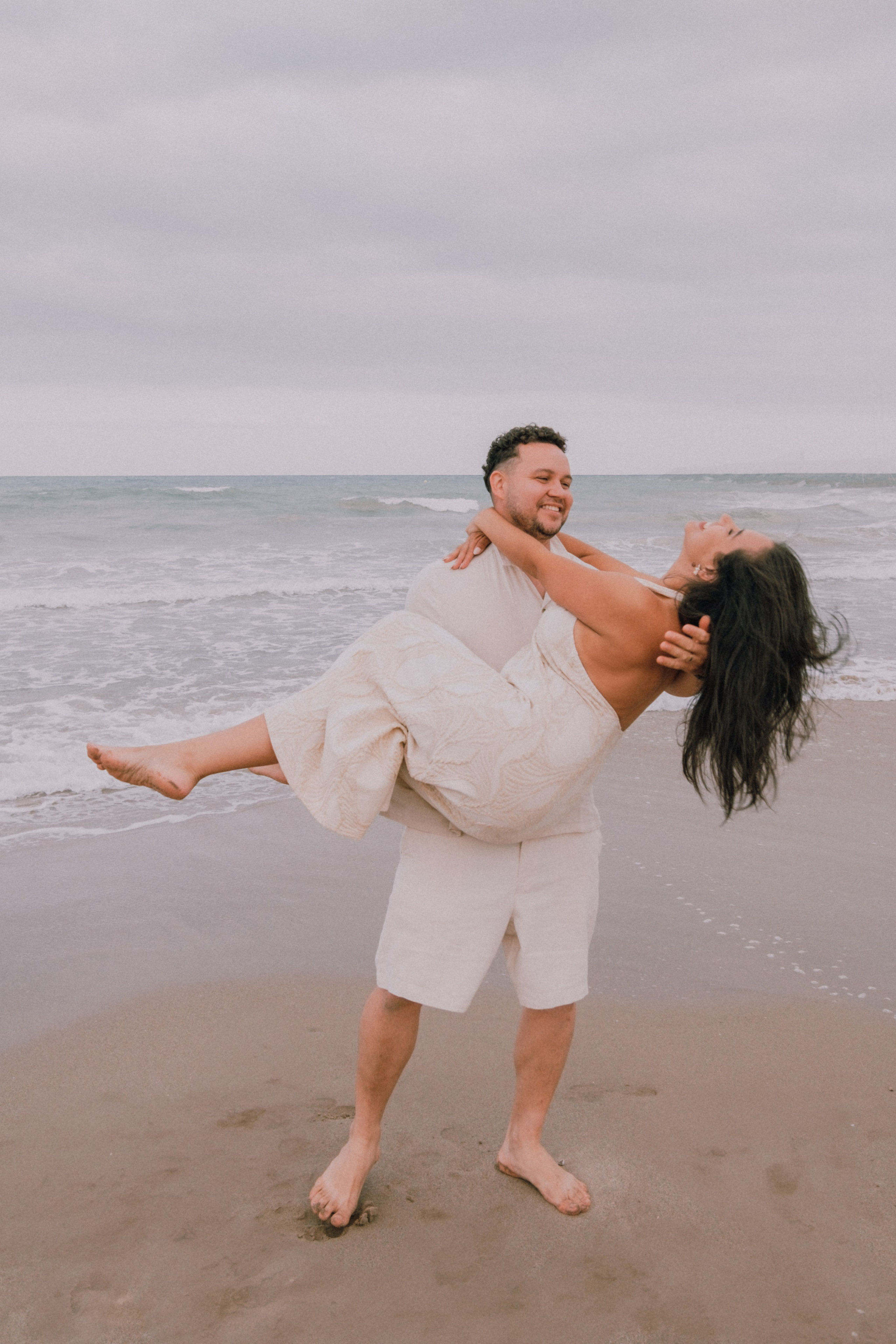 Семейная фотосессия на пляже. Профессиональная фотосъемка в Калафелле — Елена Медведева