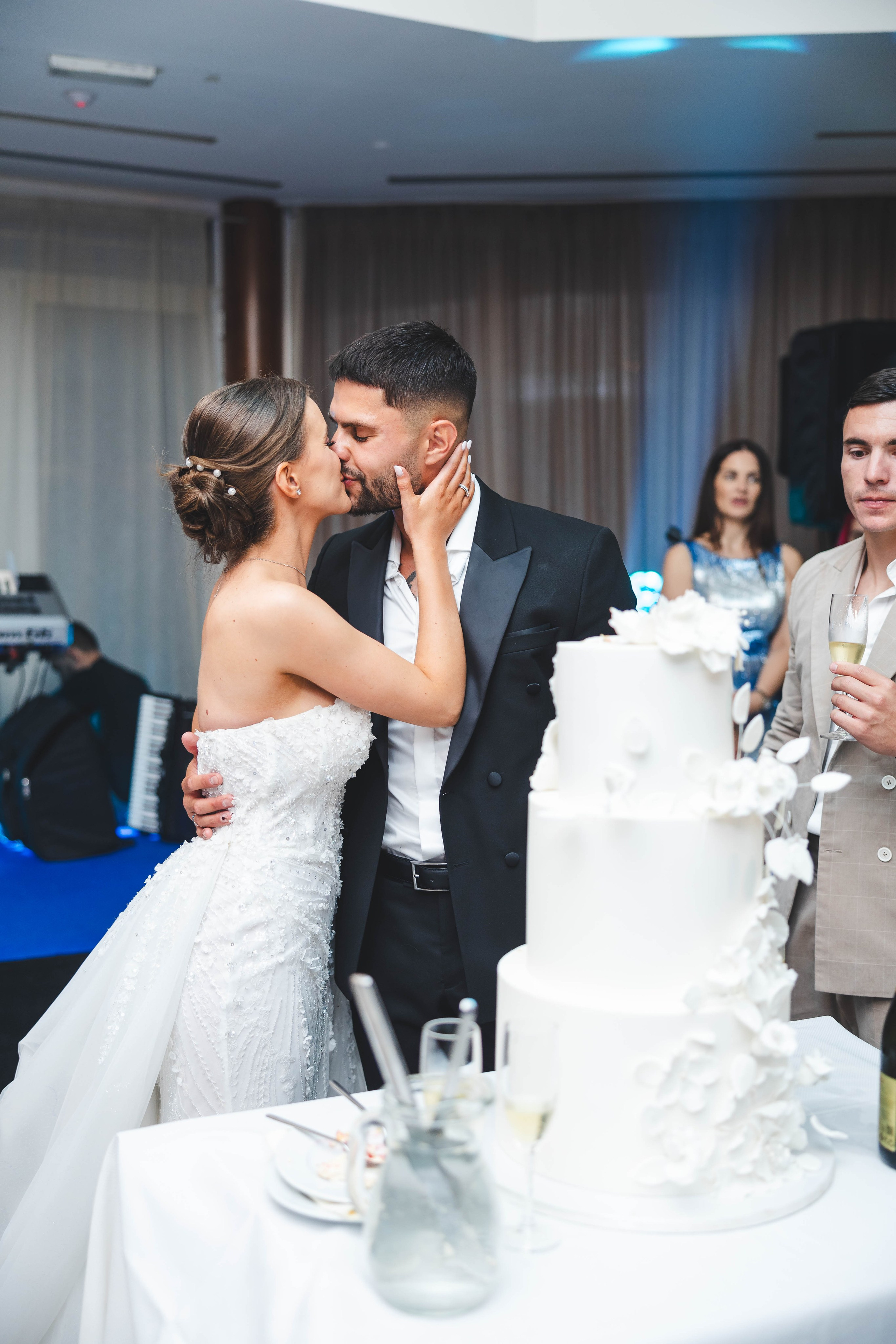 VUK I ANDJELA. Wedding photographer Nermin Kajosevic