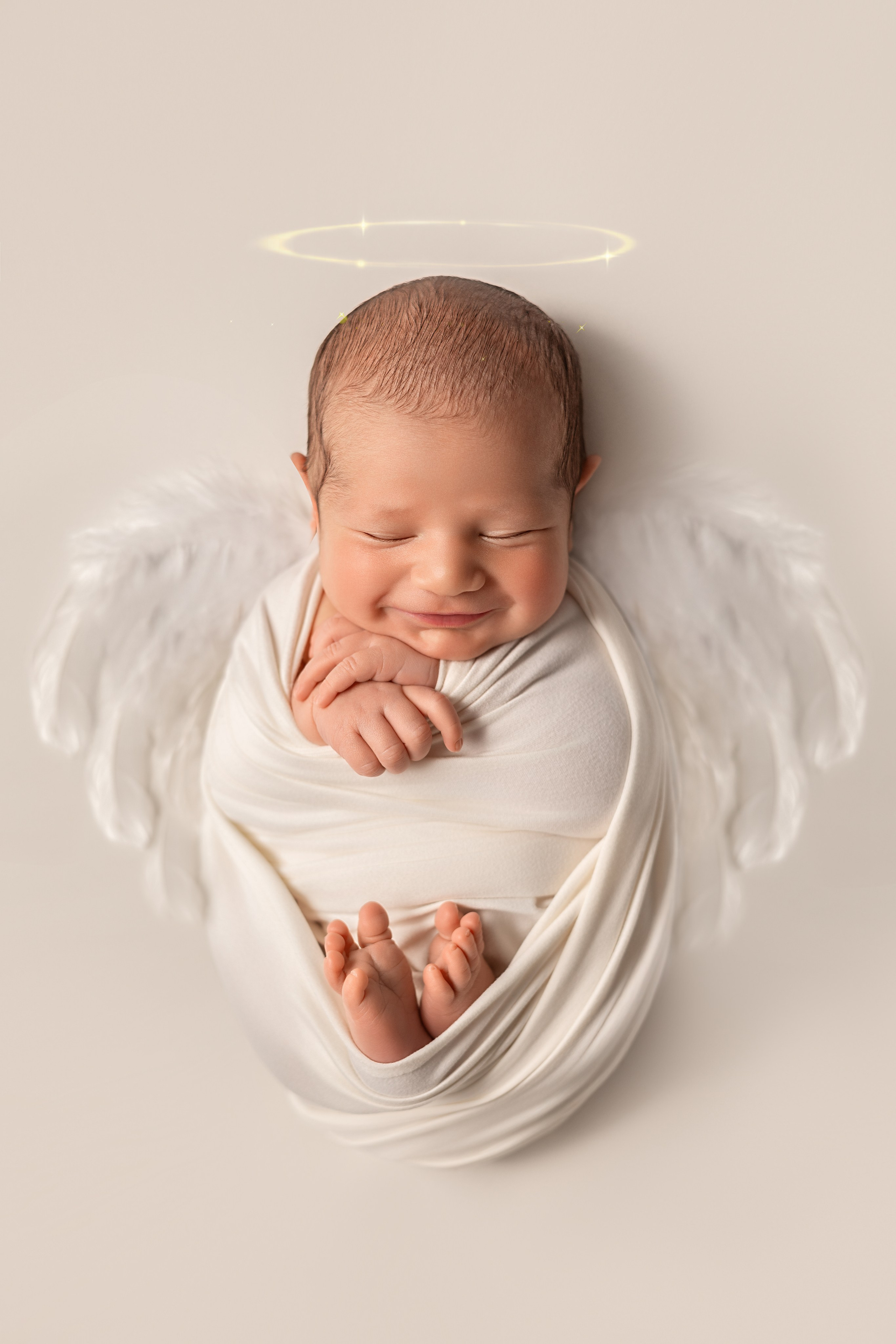 Newborn Classic. Mary Newborn Photo