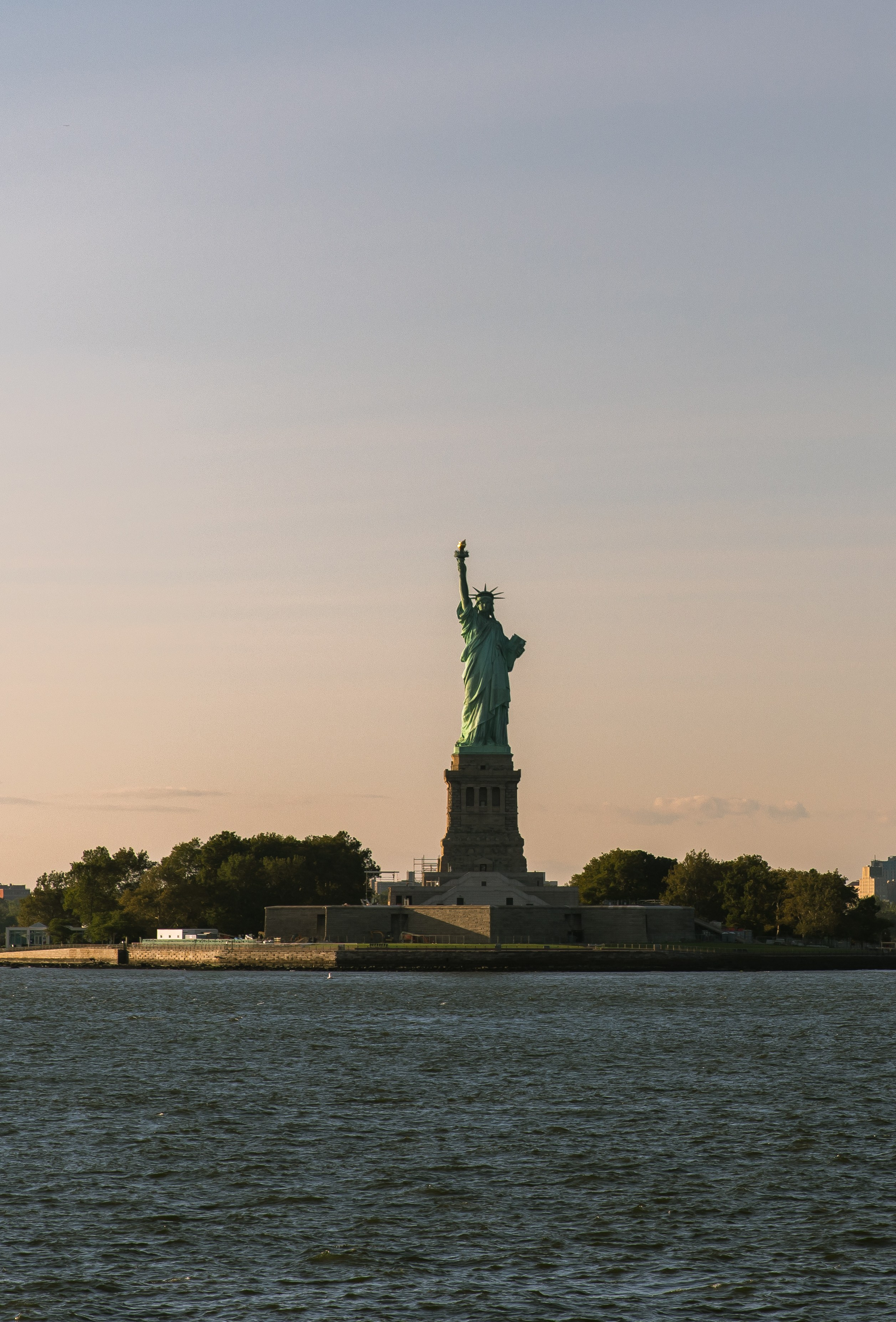 NEW YORK | WALLPAPERS. Photographer in Los Angeles. Julia Ishmuratova