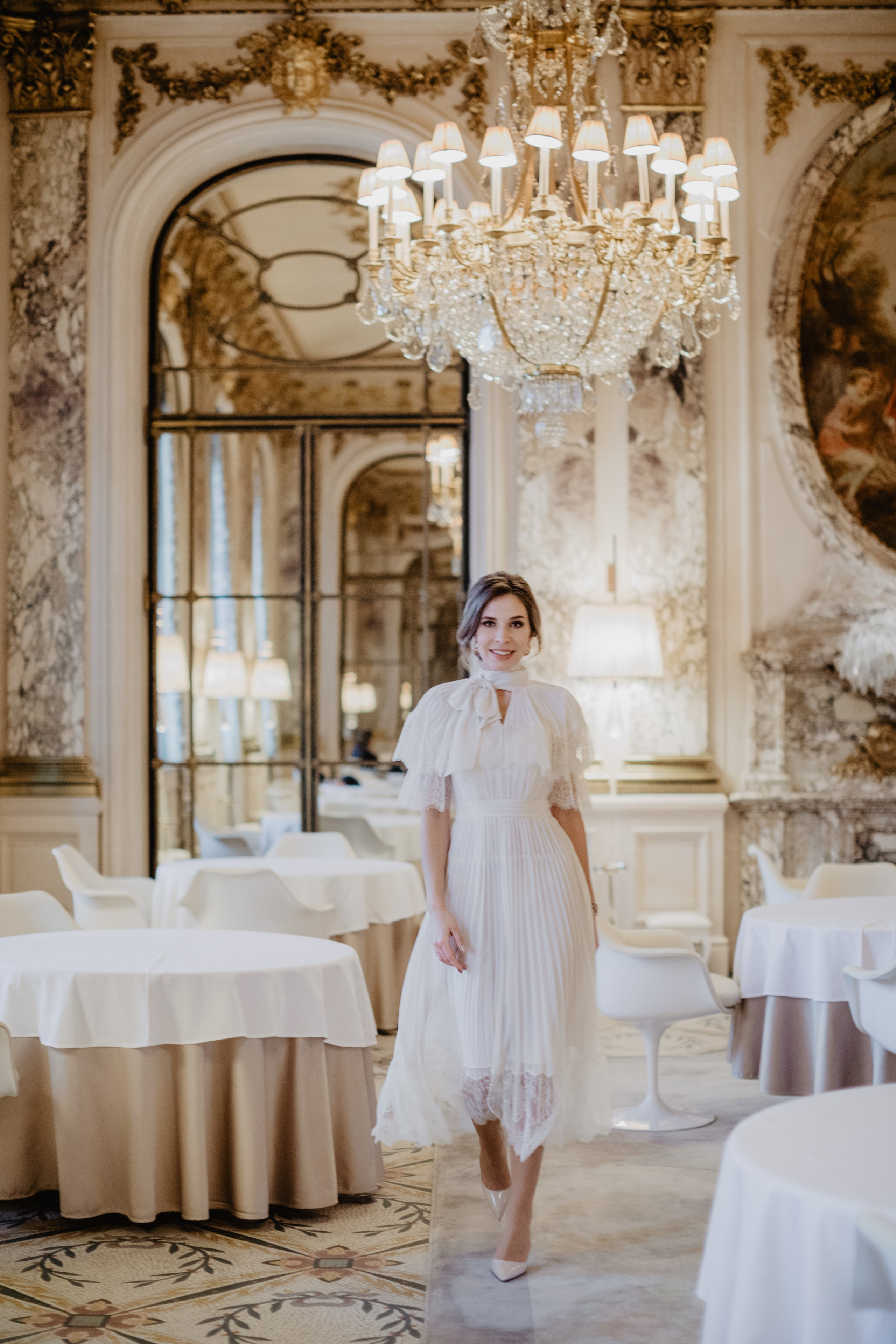 Le Meurice Wedding Paris | Luxury Wedding Photographer Paris. Paris Wedding Photographer
