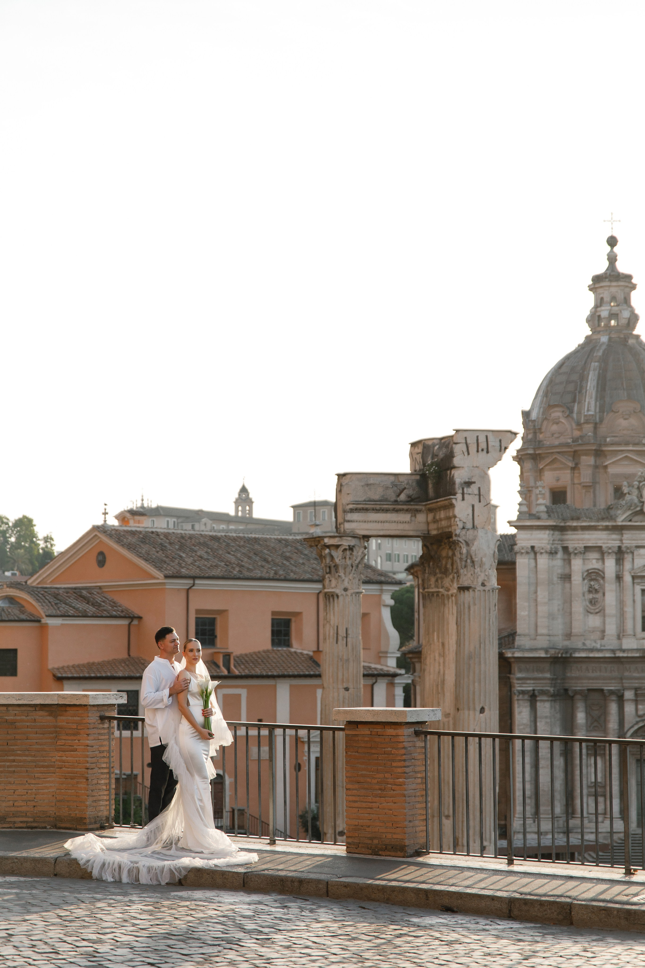 Elopement in Rome. Wedding Photographer Rome Tuscany Como Sicily Puglia Amalfy Italy- Oksana Savenchuk
